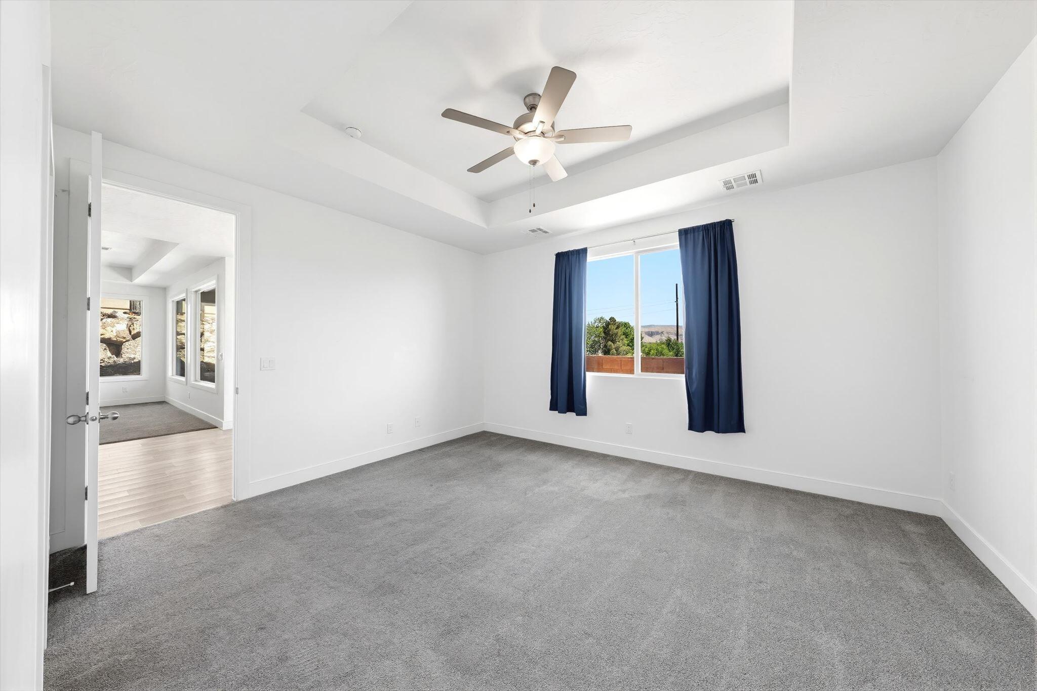 PAINTED SANDS - Residential