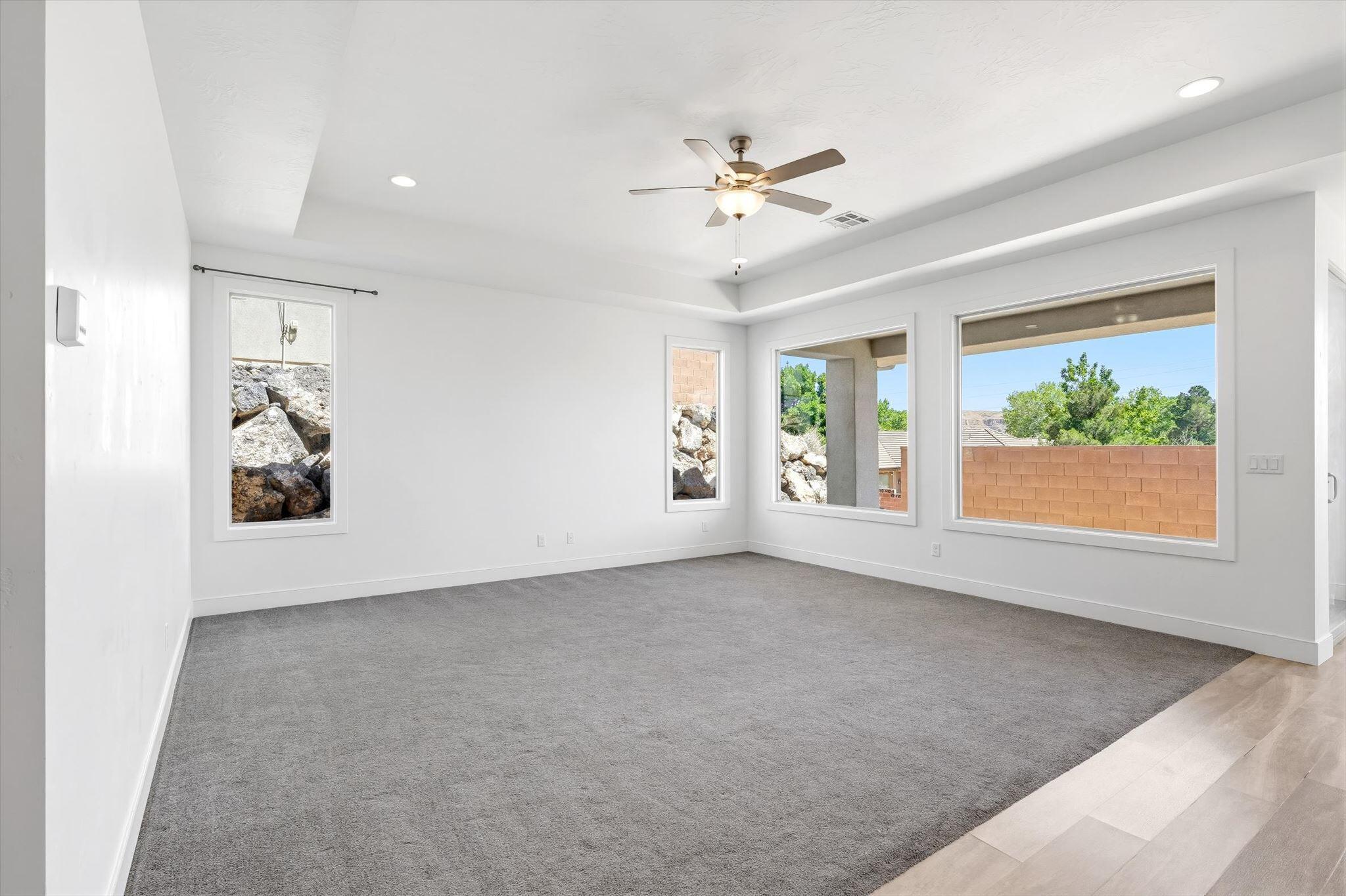 PAINTED SANDS - Residential