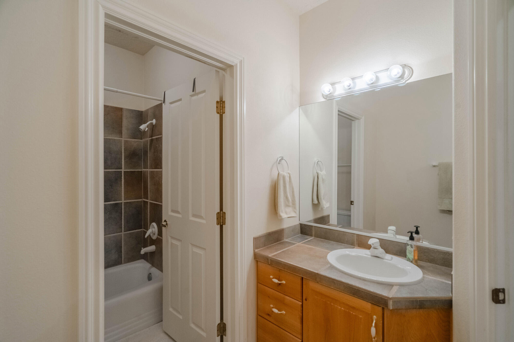 BLOOMINGTON LANE - Residential