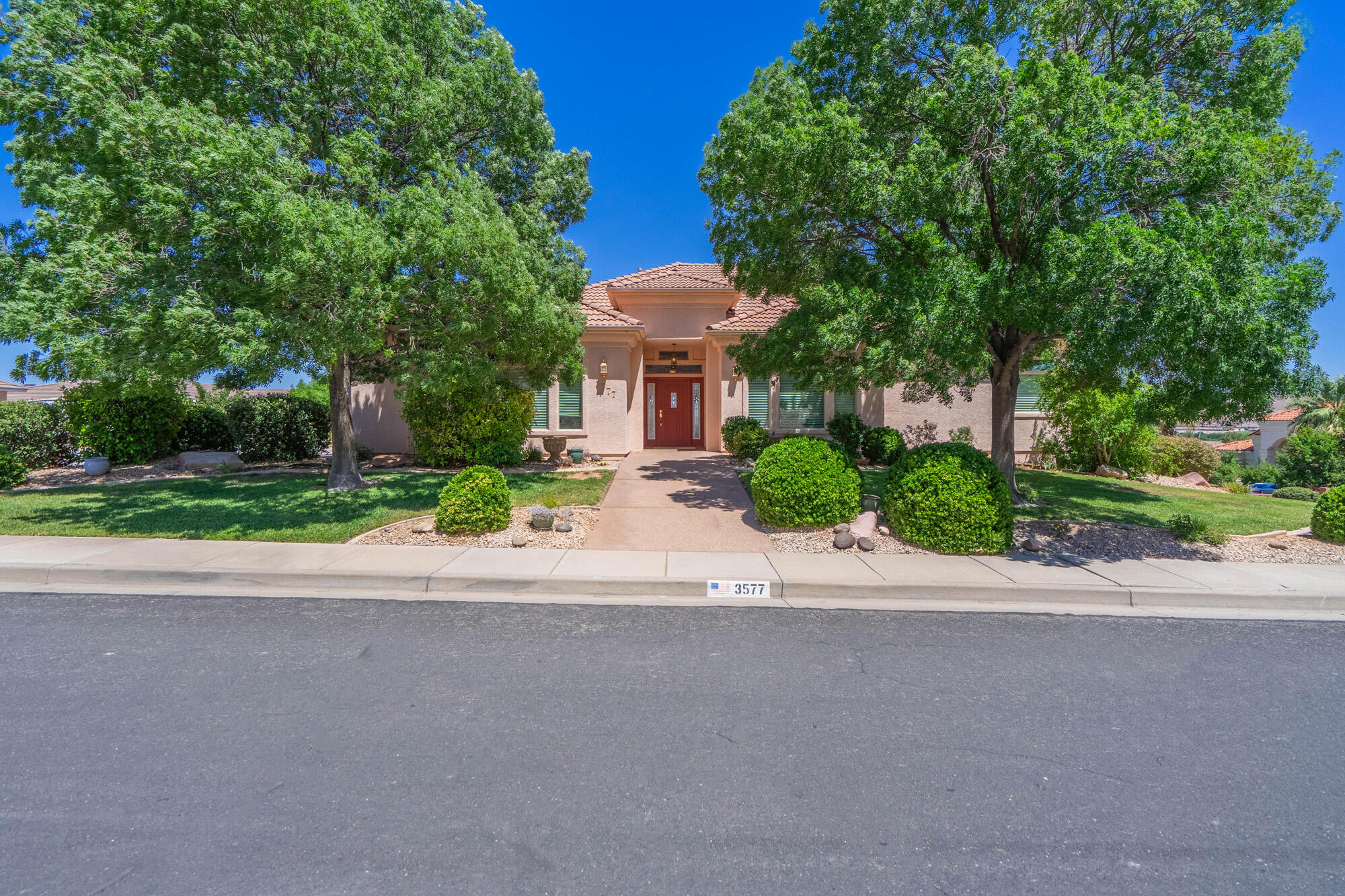 BLOOMINGTON LANE - Residential