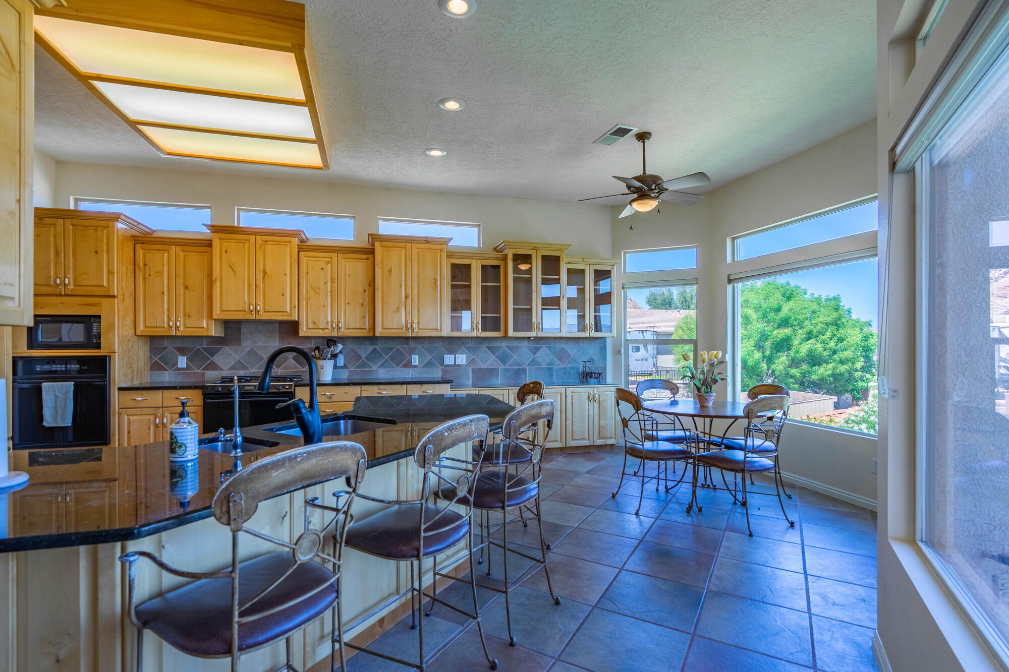 BLOOMINGTON LANE - Residential