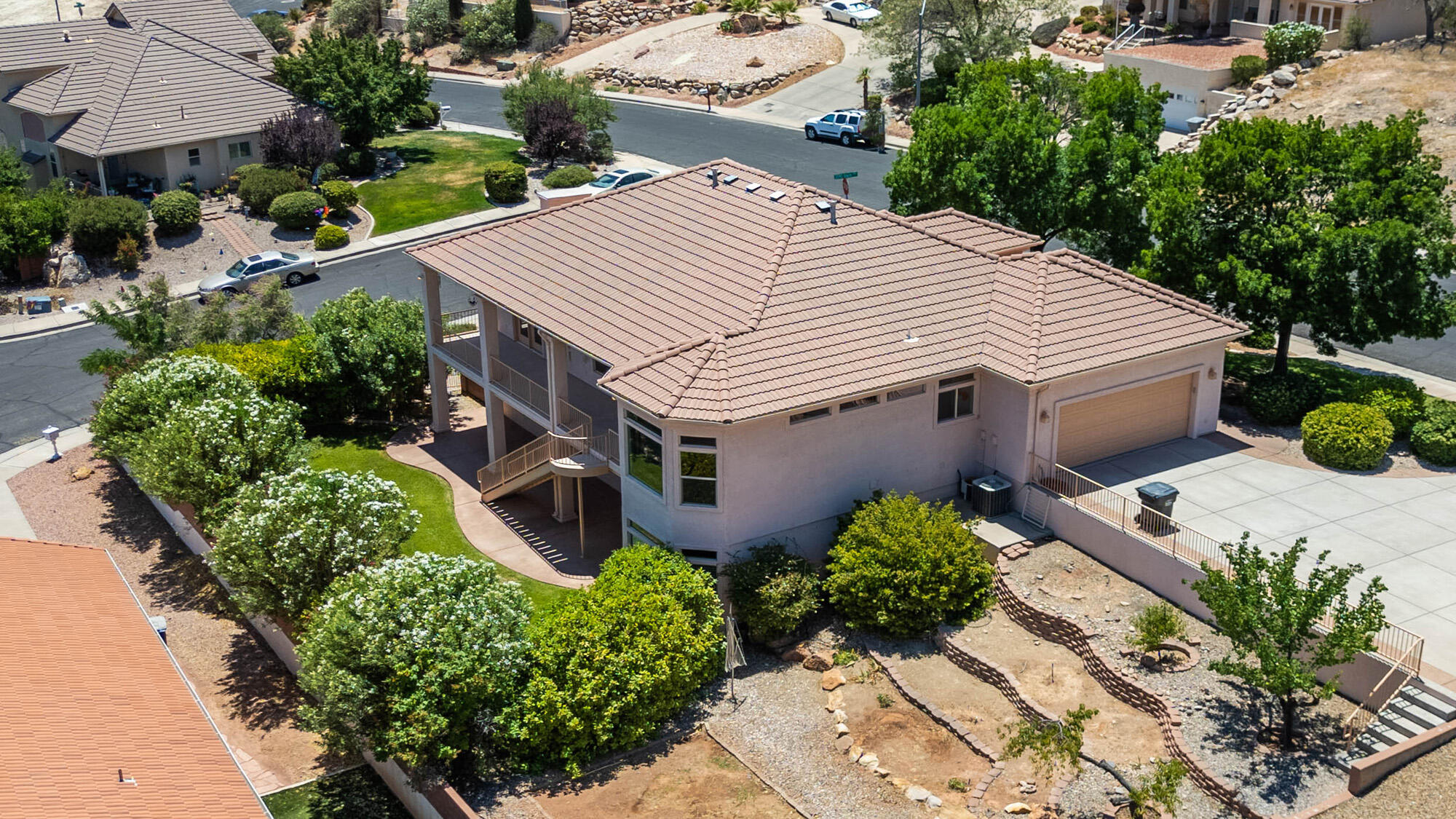 BLOOMINGTON LANE - Residential
