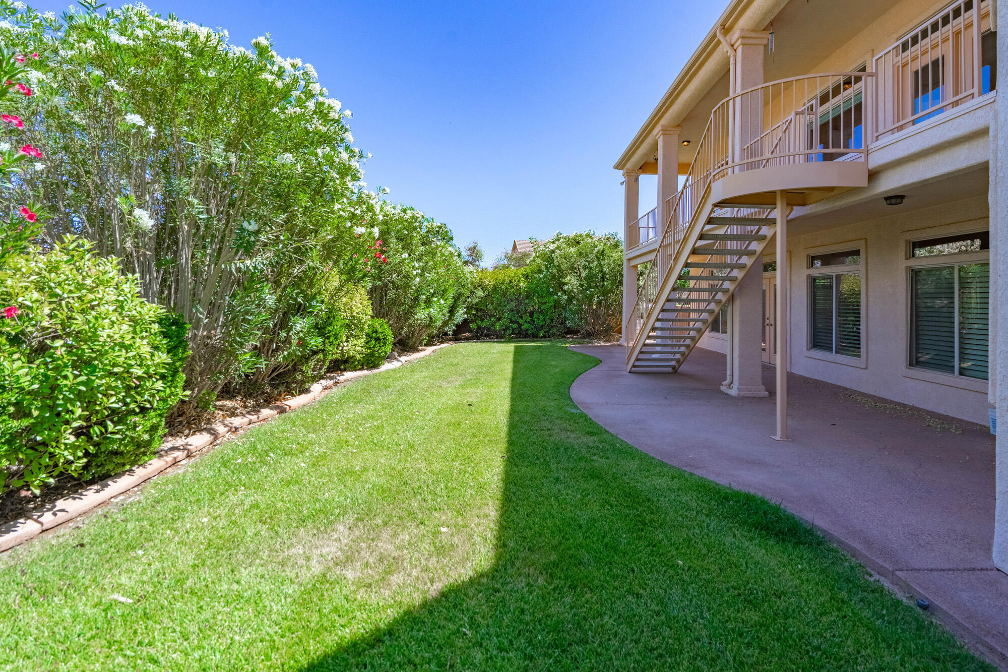 BLOOMINGTON LANE - Residential