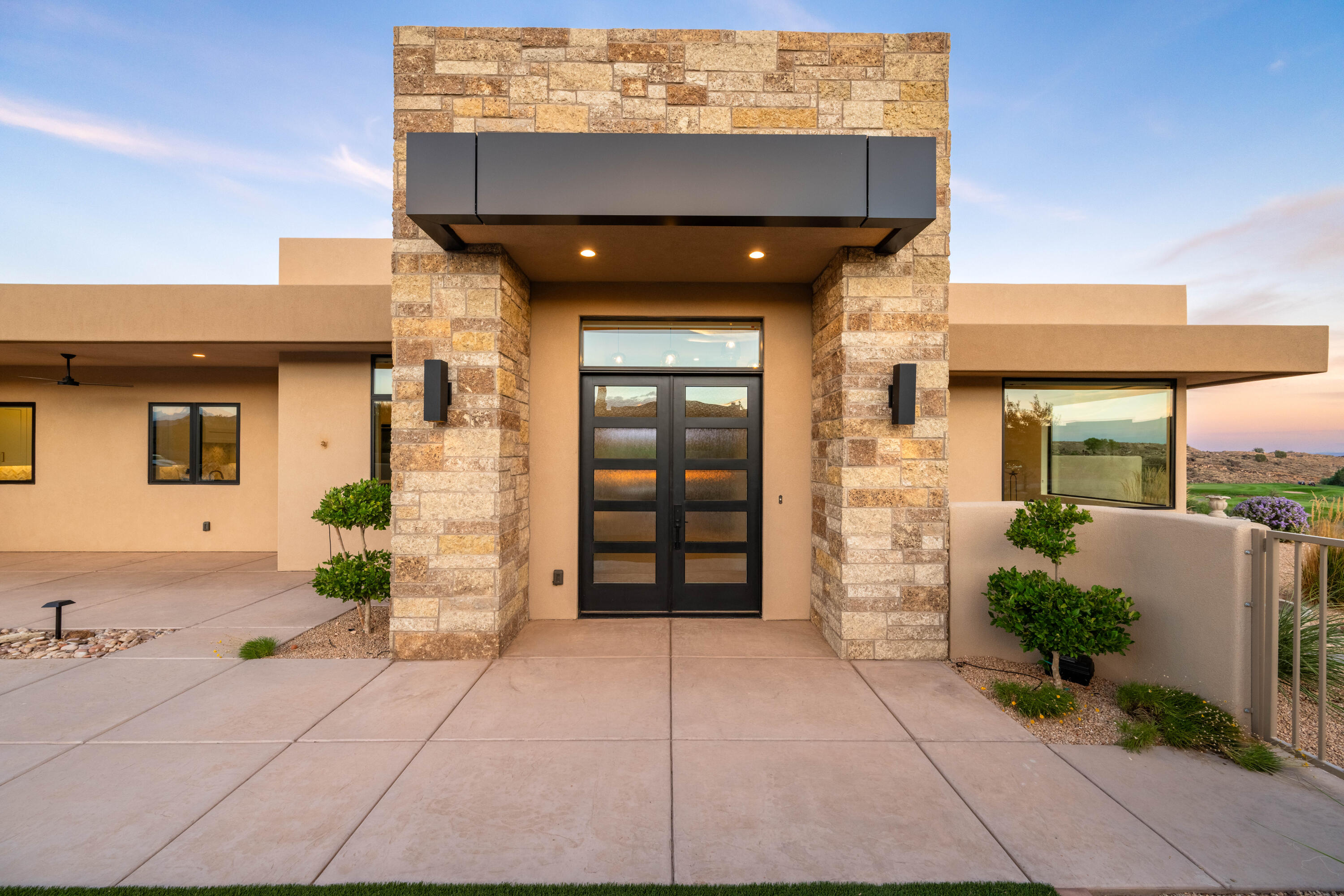 LEDGES OF SG ESTATES AT VALDERRA - Residential