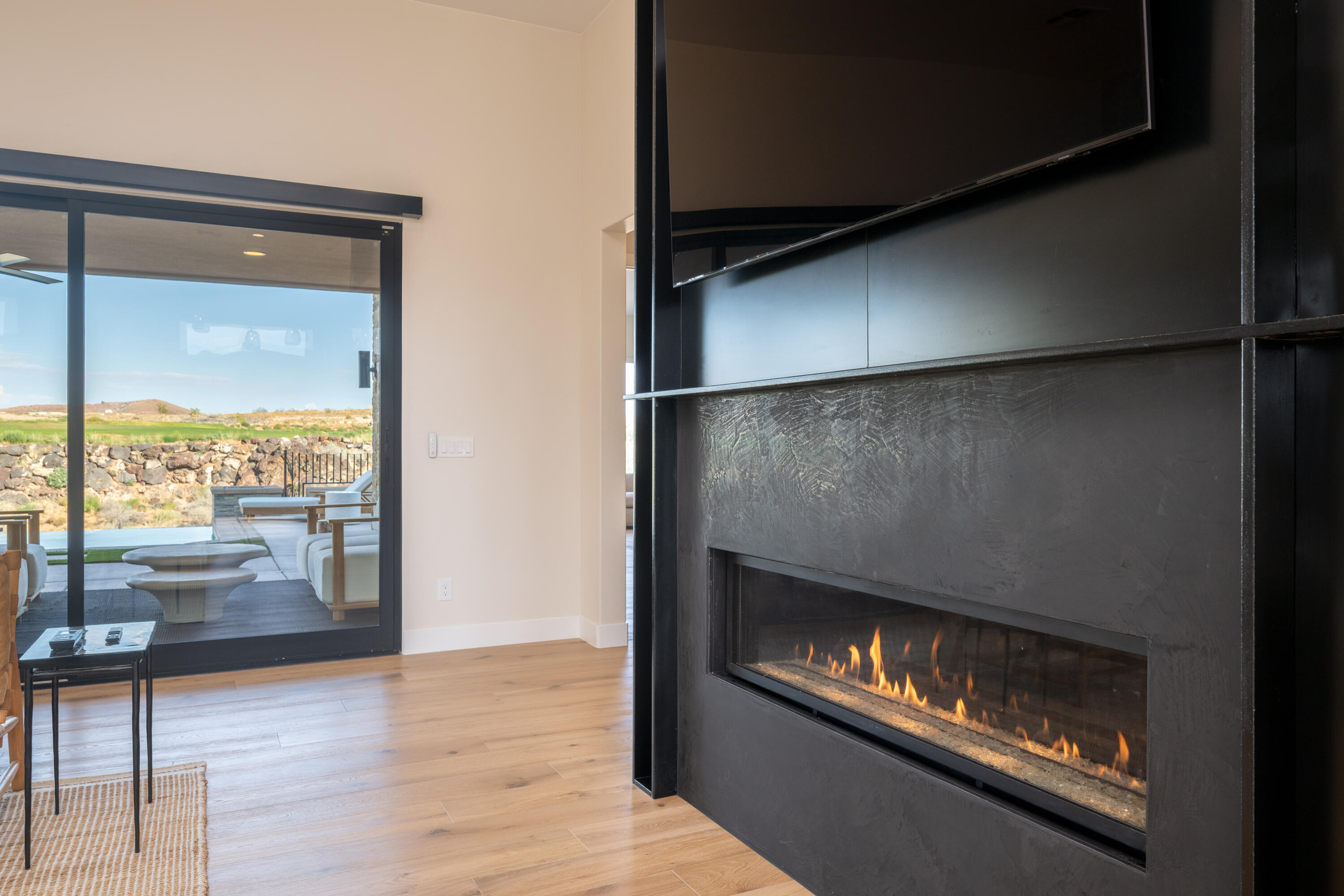 LEDGES OF SG ESTATES AT VALDERRA - Residential