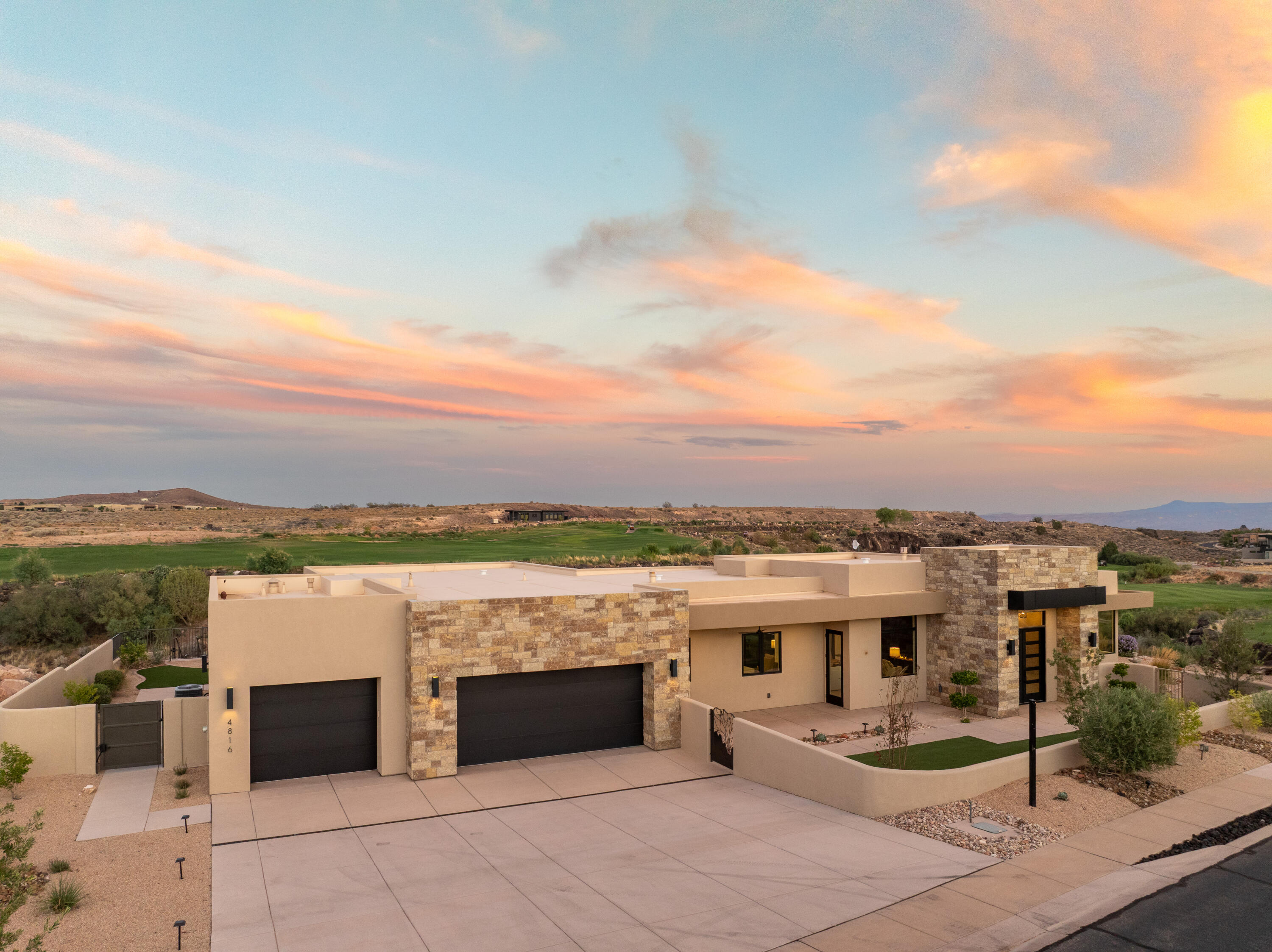 LEDGES OF SG ESTATES AT VALDERRA - Residential