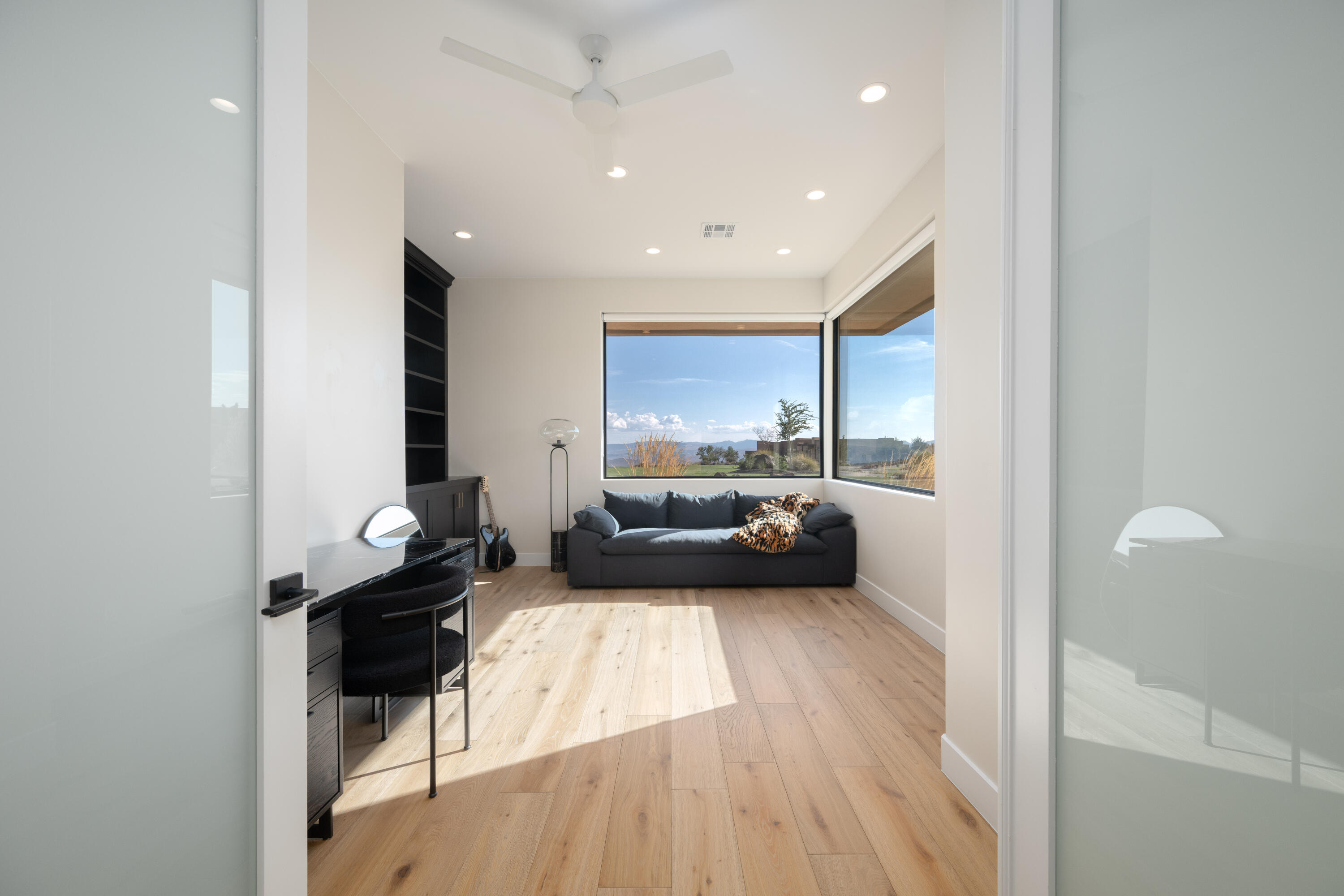 LEDGES OF SG ESTATES AT VALDERRA - Residential