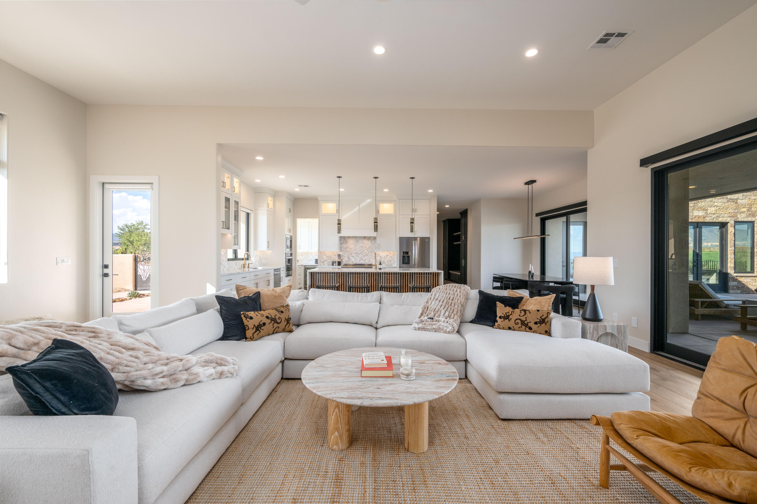 LEDGES OF SG ESTATES AT VALDERRA - Residential