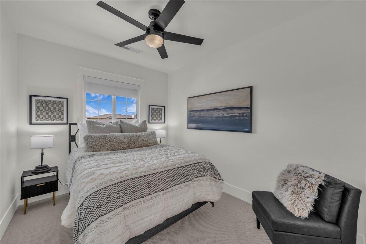 QUEENSRIDGE - Residential