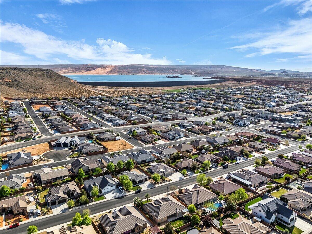 DIXIE SPRINGS - Residential