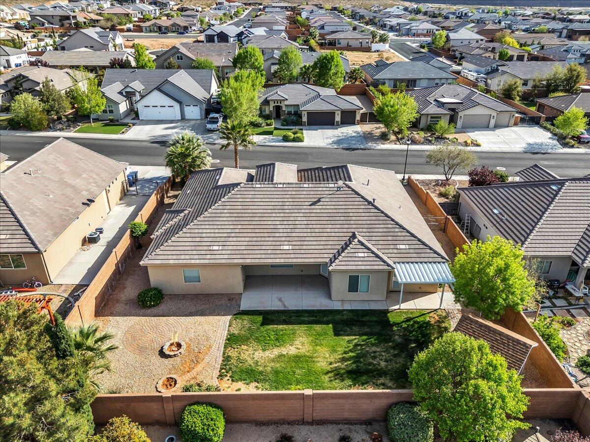 DIXIE SPRINGS - Residential