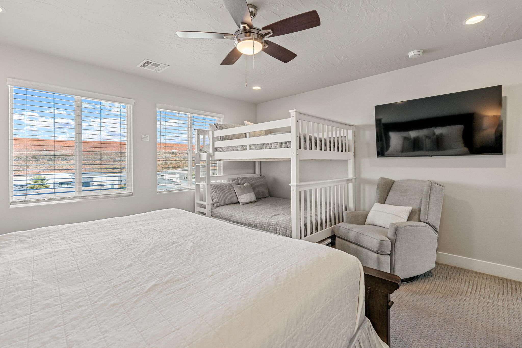 PASEOS AT SIENNA HILLS - Residential