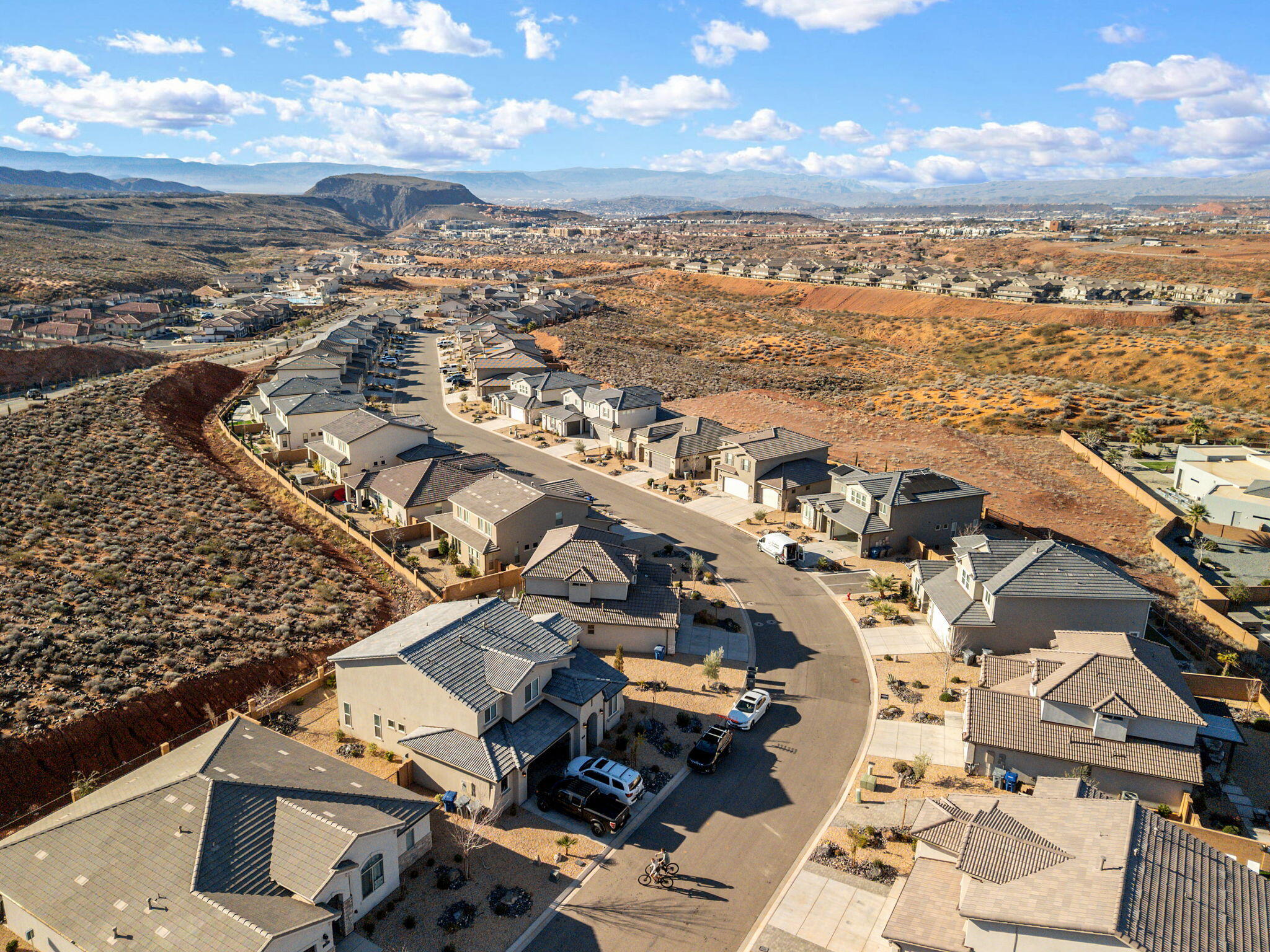 PASEOS AT SIENNA HILLS - Residential