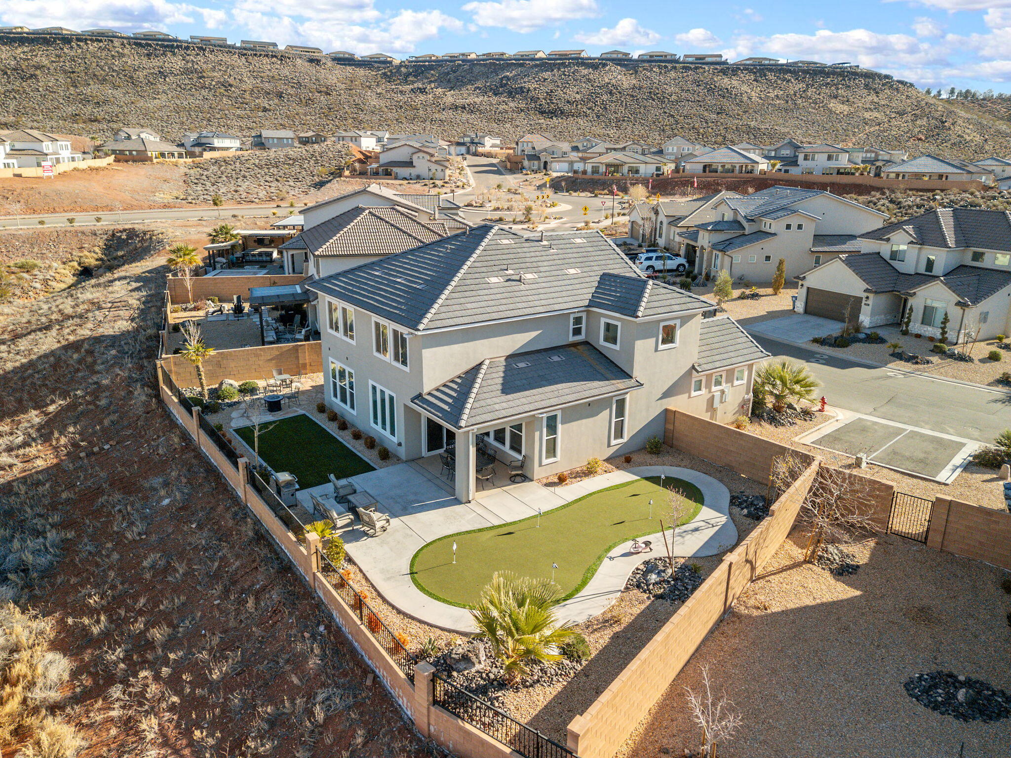 PASEOS AT SIENNA HILLS - Residential