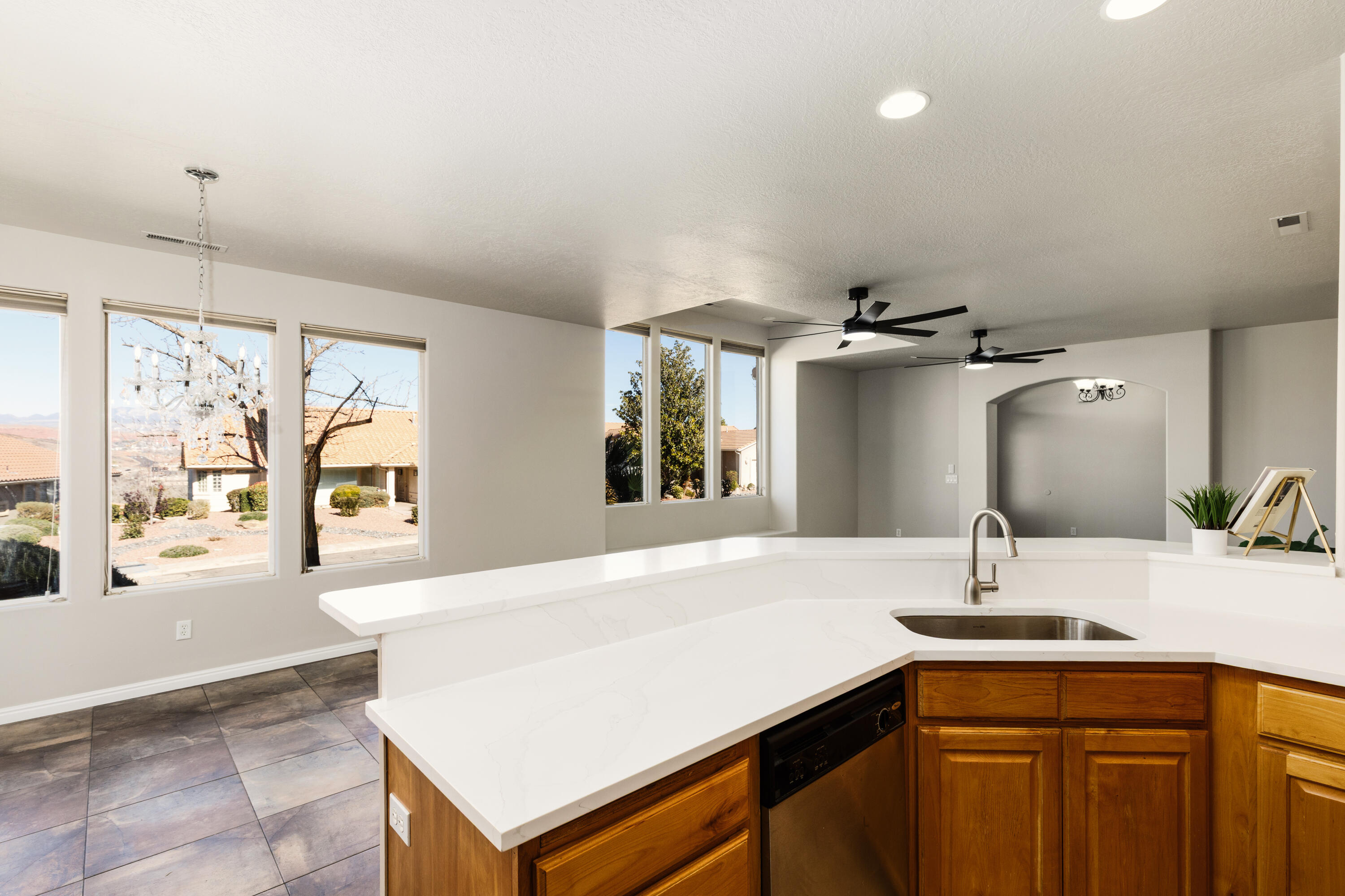 MIRAGE ESTATES - Residential