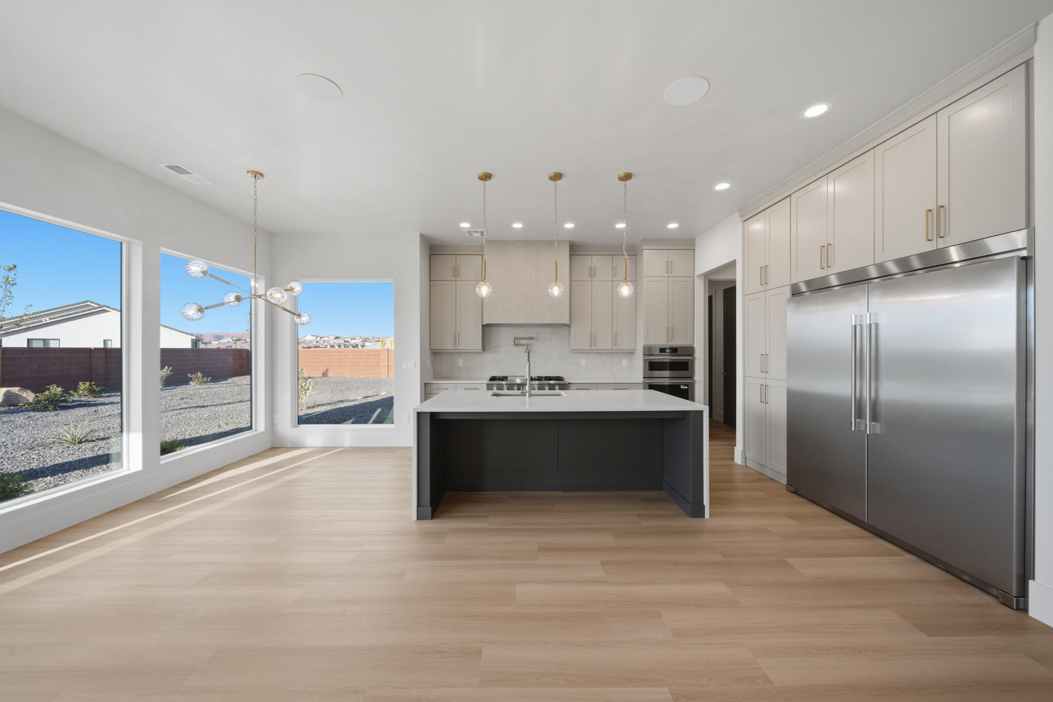 DESERT SOLACE - Residential
