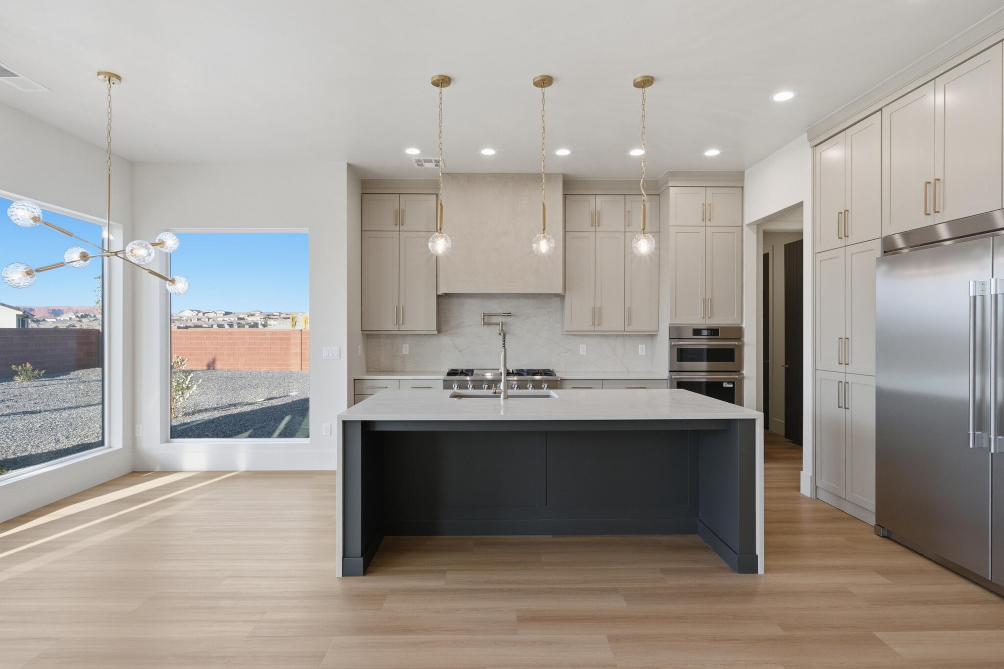 DESERT SOLACE - Residential