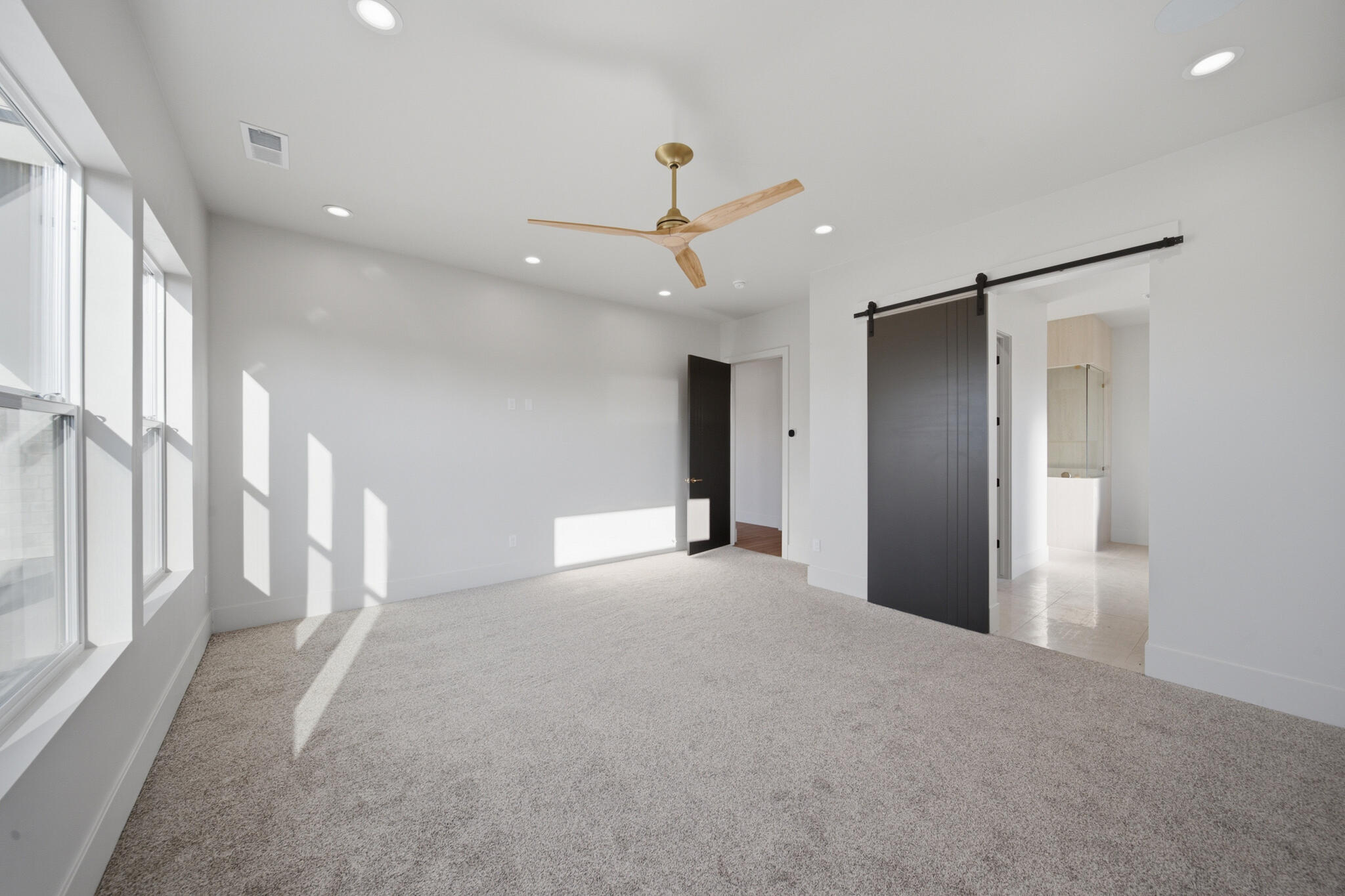 DESERT SOLACE - Residential