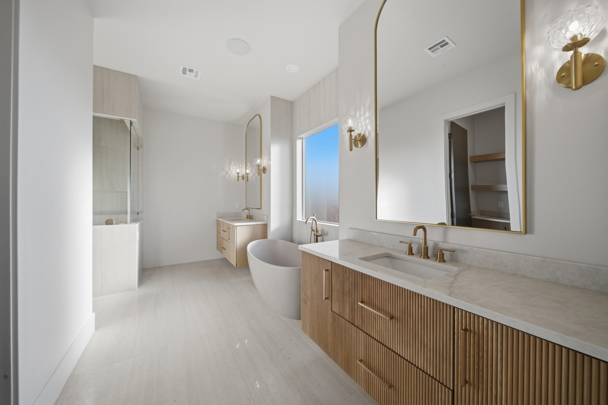 DESERT SOLACE - Residential