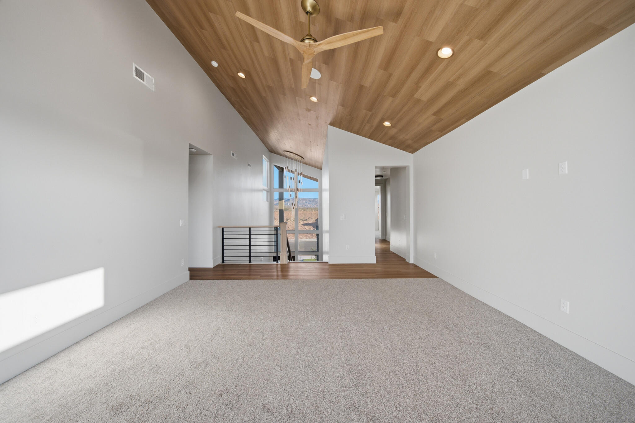 DESERT SOLACE - Residential