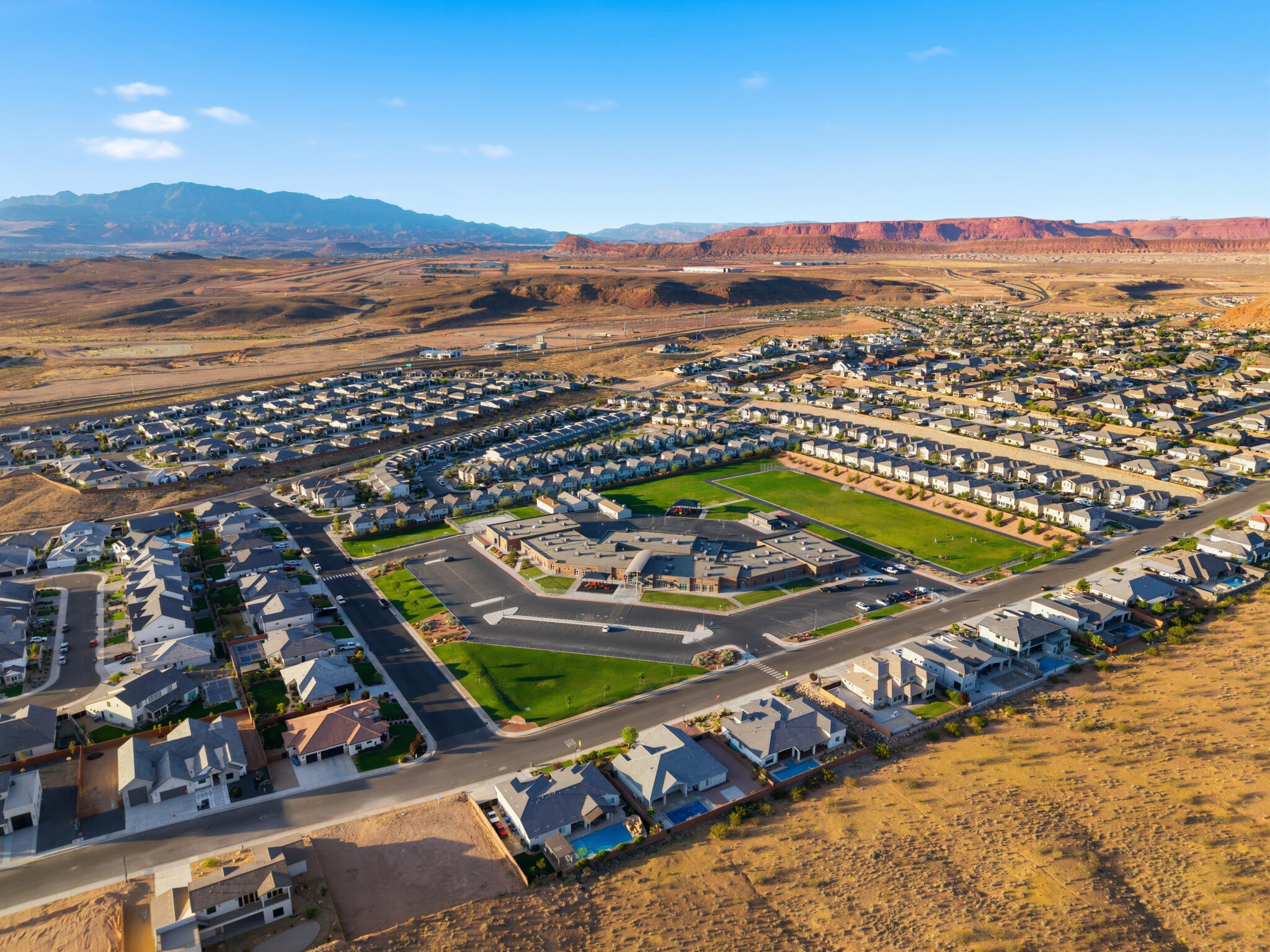 DESERT SOLACE - Residential