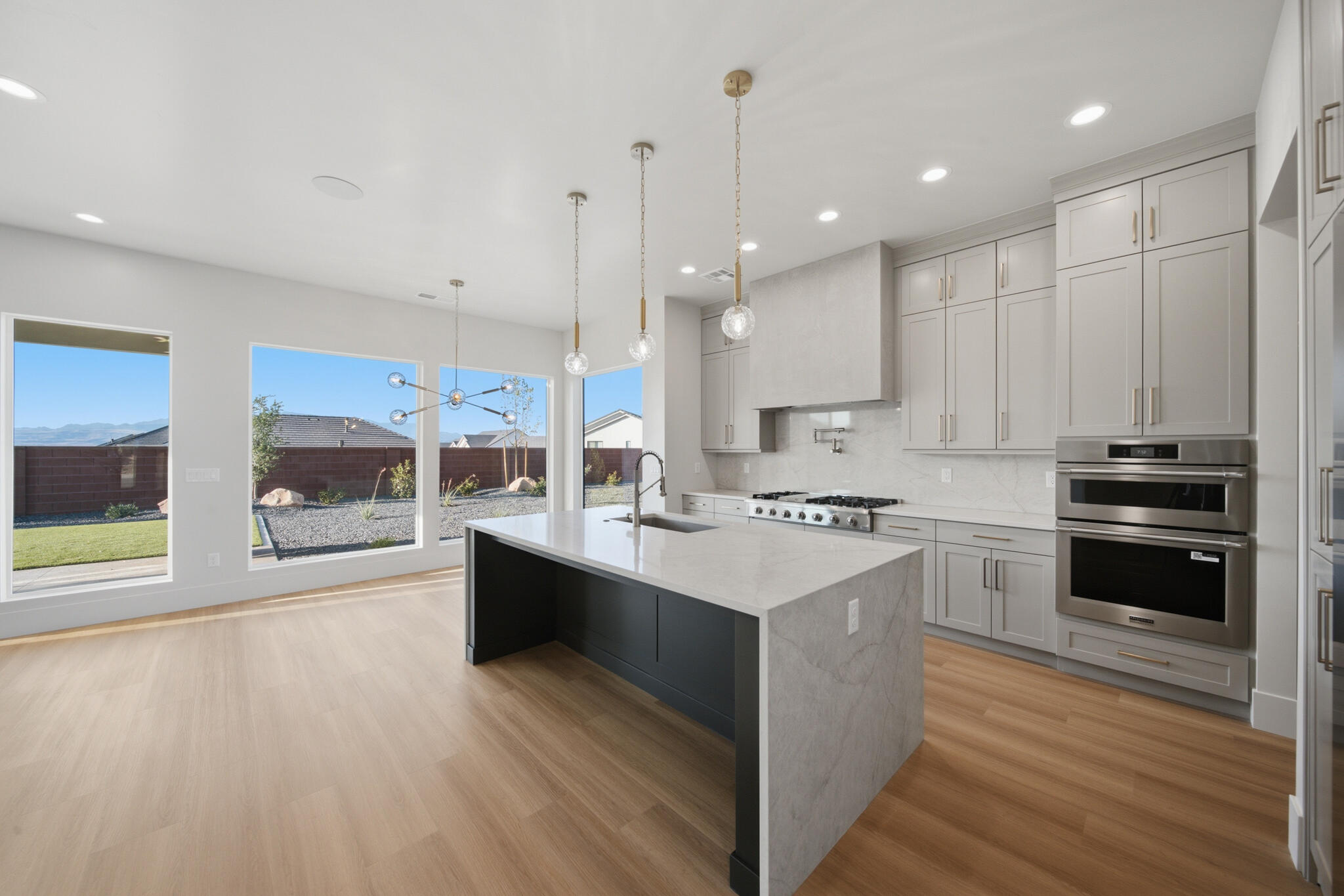 DESERT SOLACE - Residential