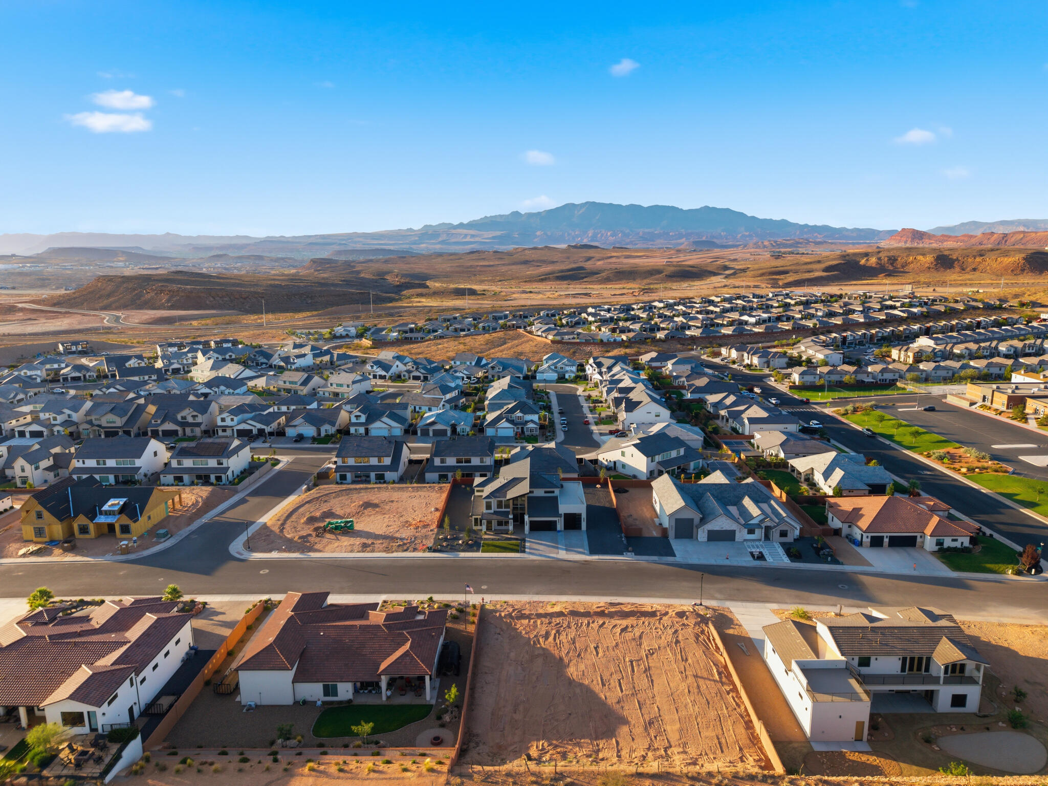 DESERT SOLACE - Residential