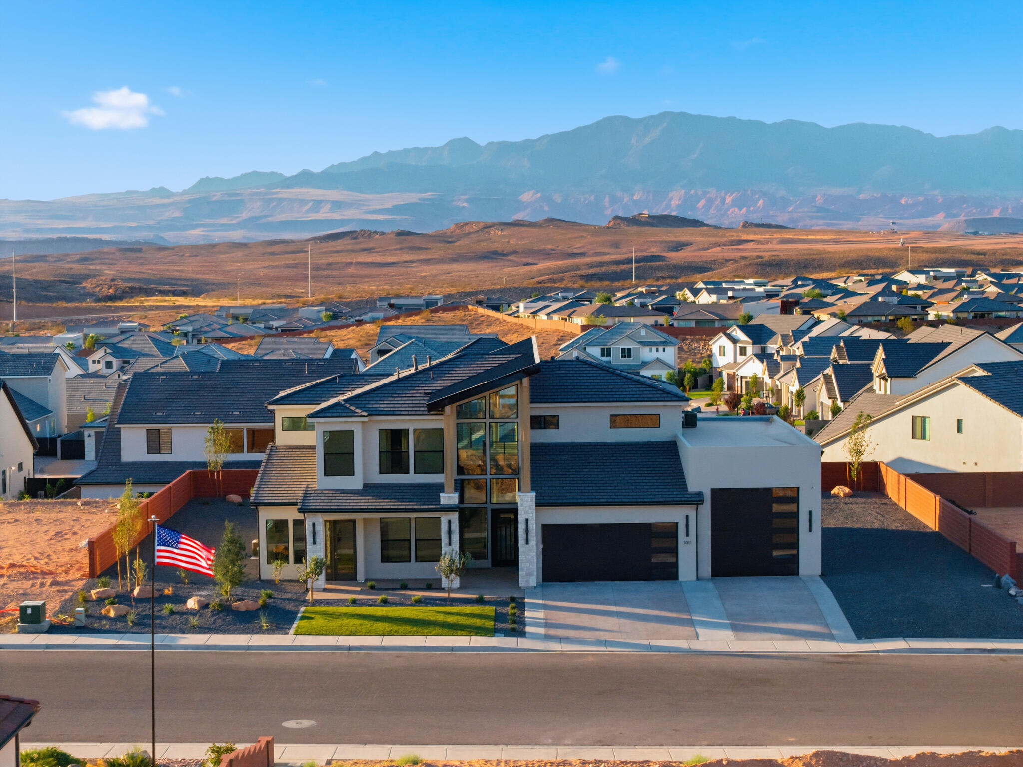 DESERT SOLACE - Residential