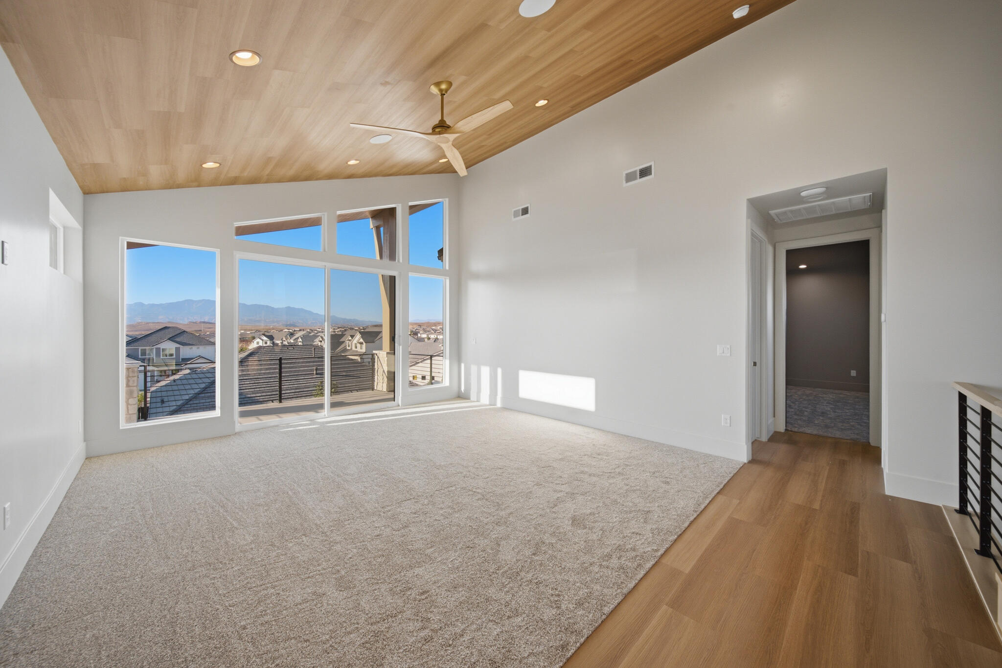 DESERT SOLACE - Residential