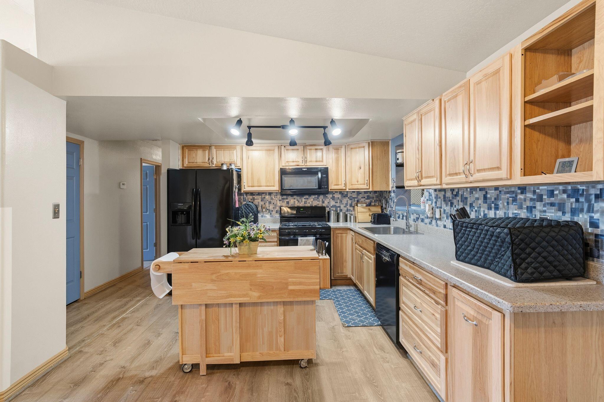 HURRICANE TOWNSITE - Residential