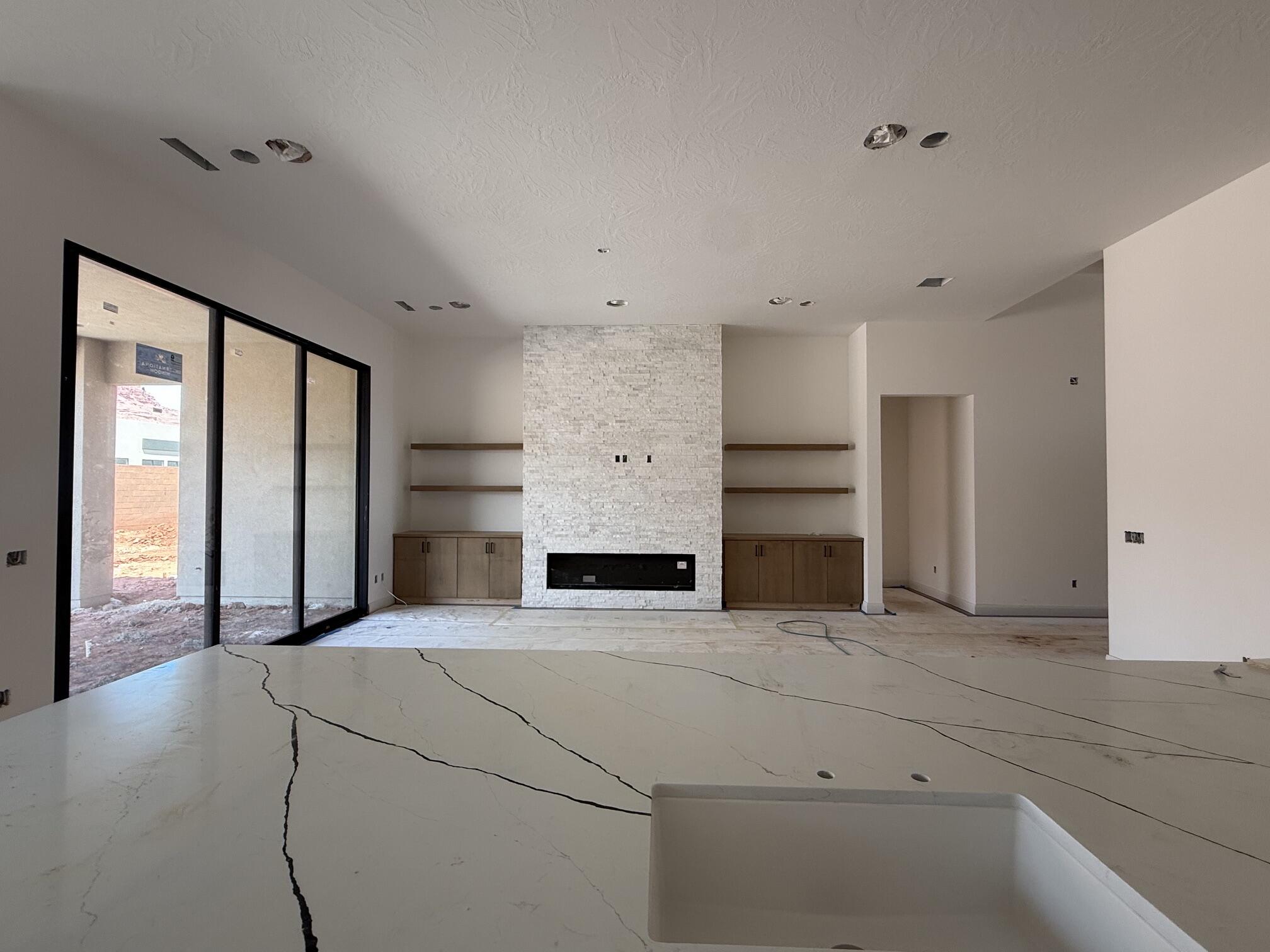 ONYX VALLEY - Residential