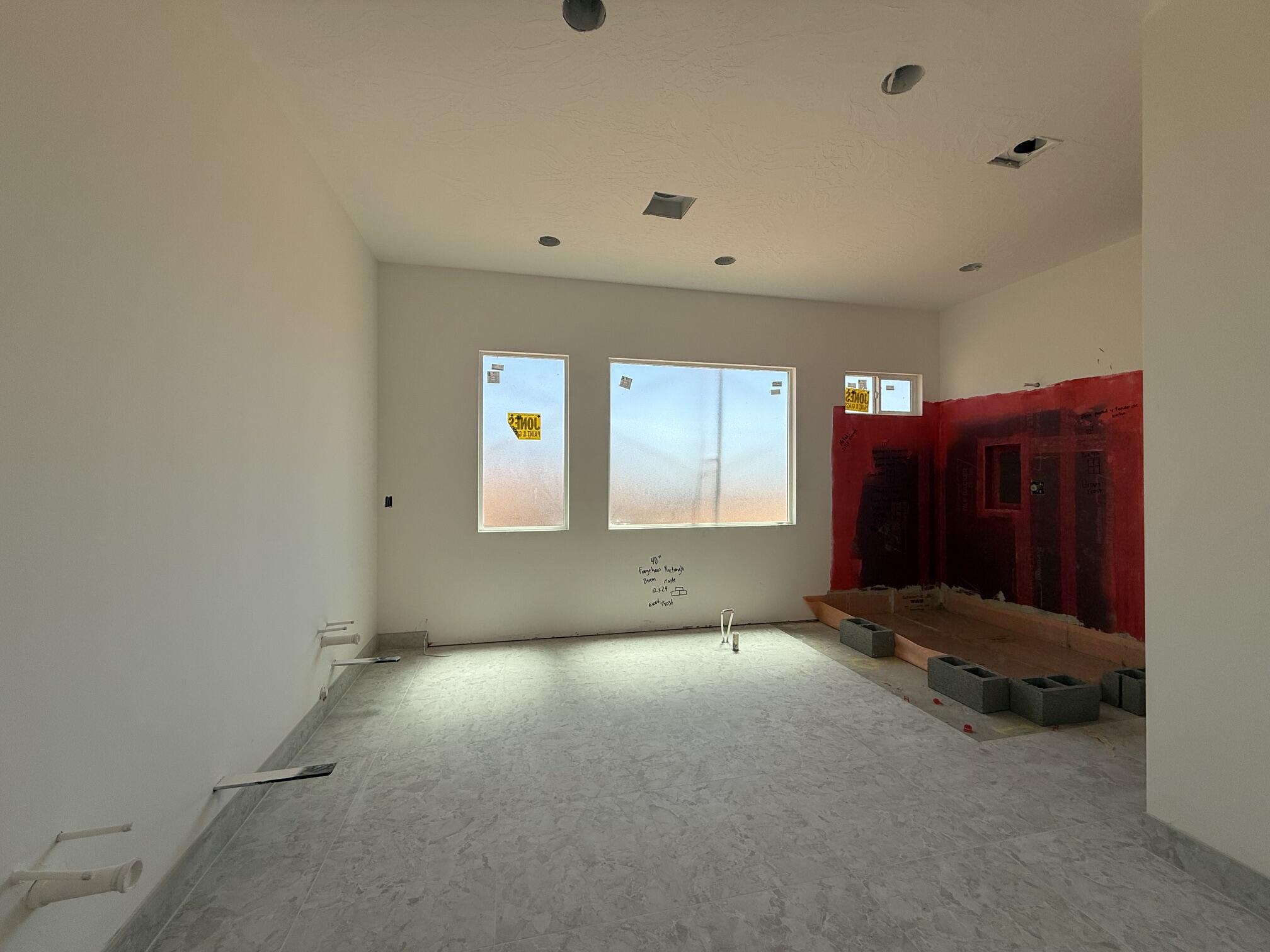 ONYX VALLEY - Residential