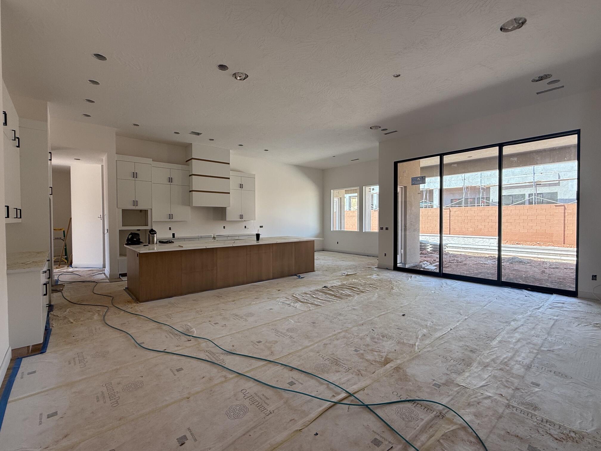 ONYX VALLEY - Residential