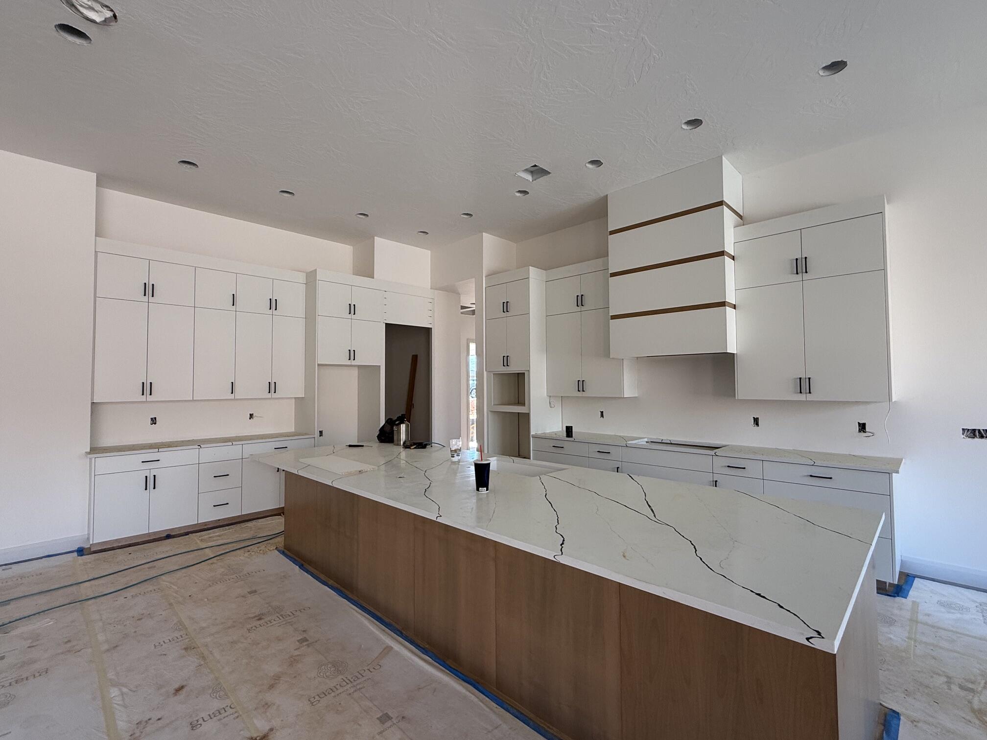 ONYX VALLEY - Residential