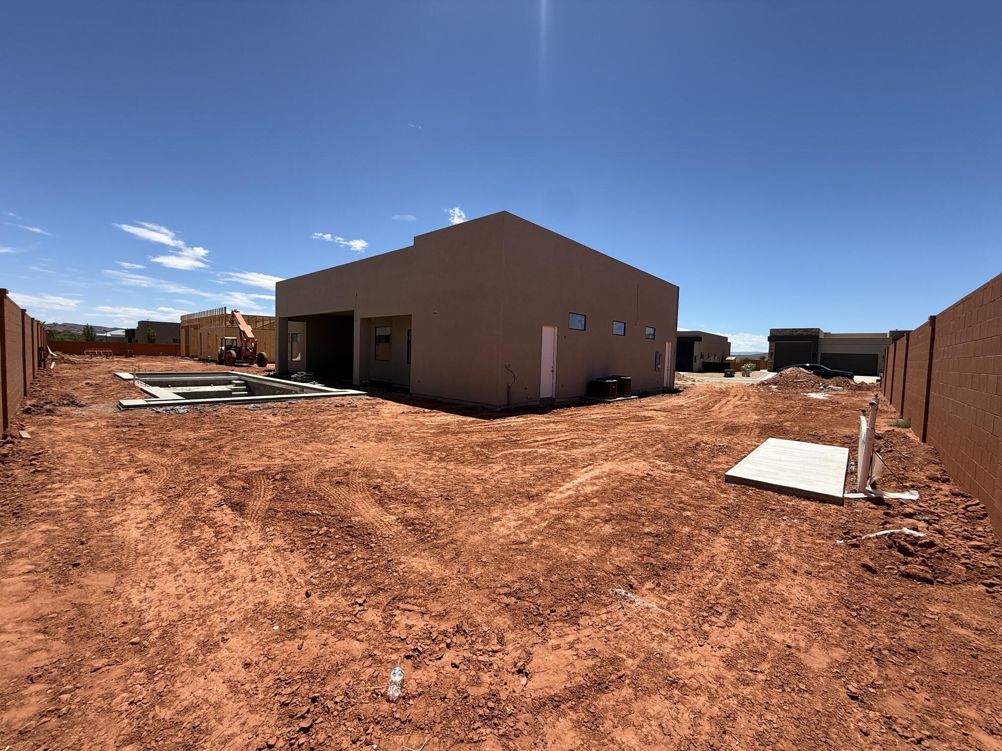 ONYX VALLEY - Residential
