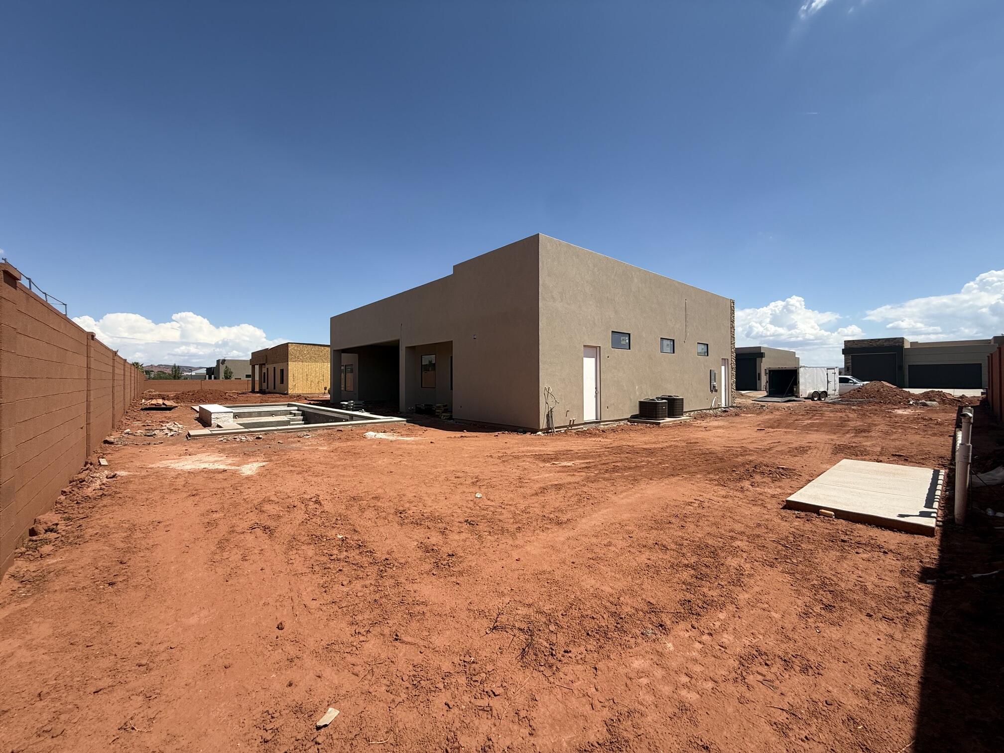 ONYX VALLEY - Residential