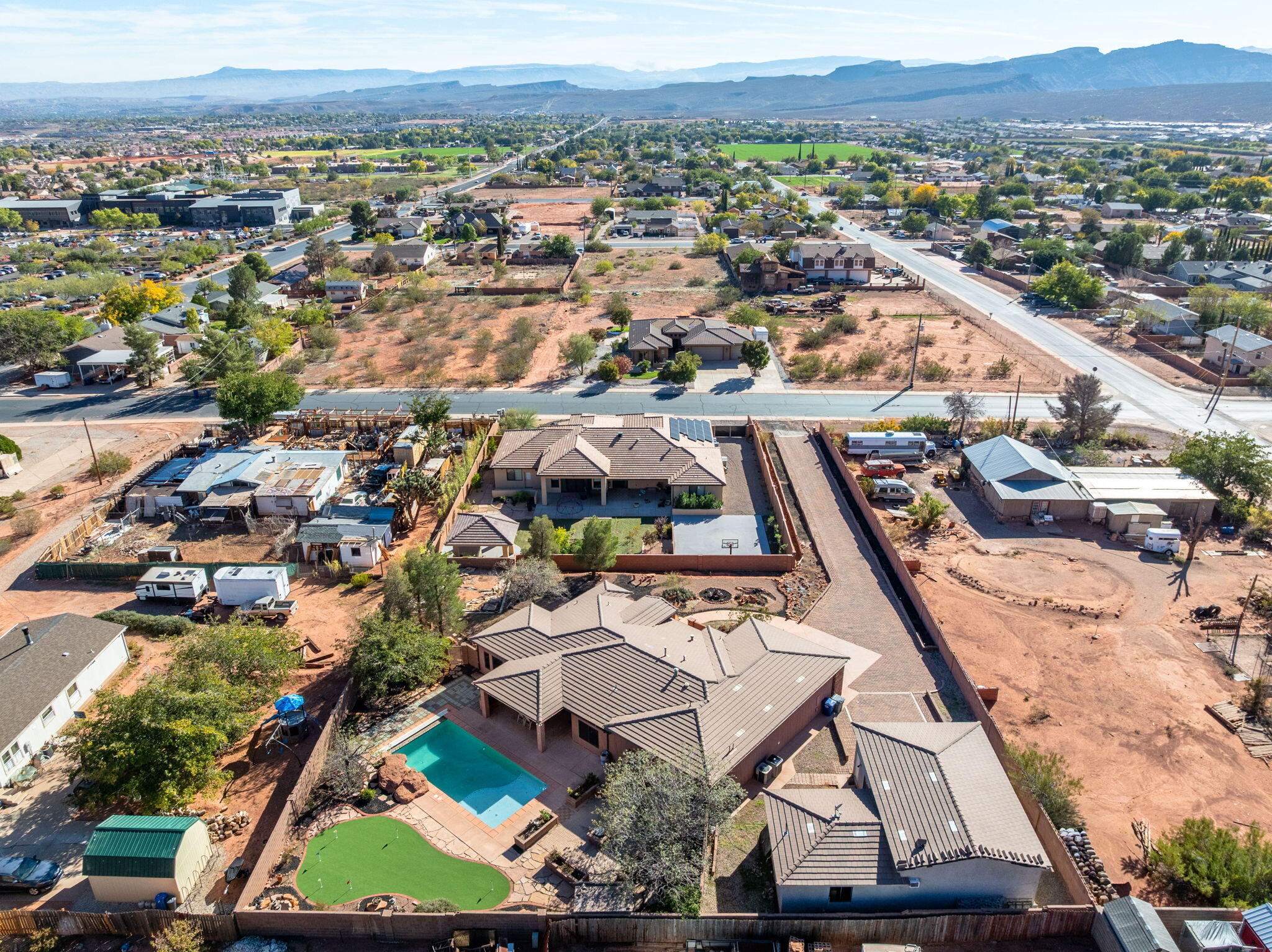 IVINS TOWNSITE - Residential
