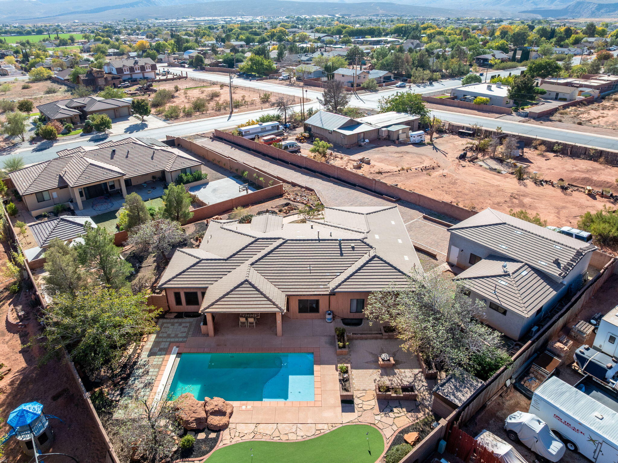 IVINS TOWNSITE - Residential