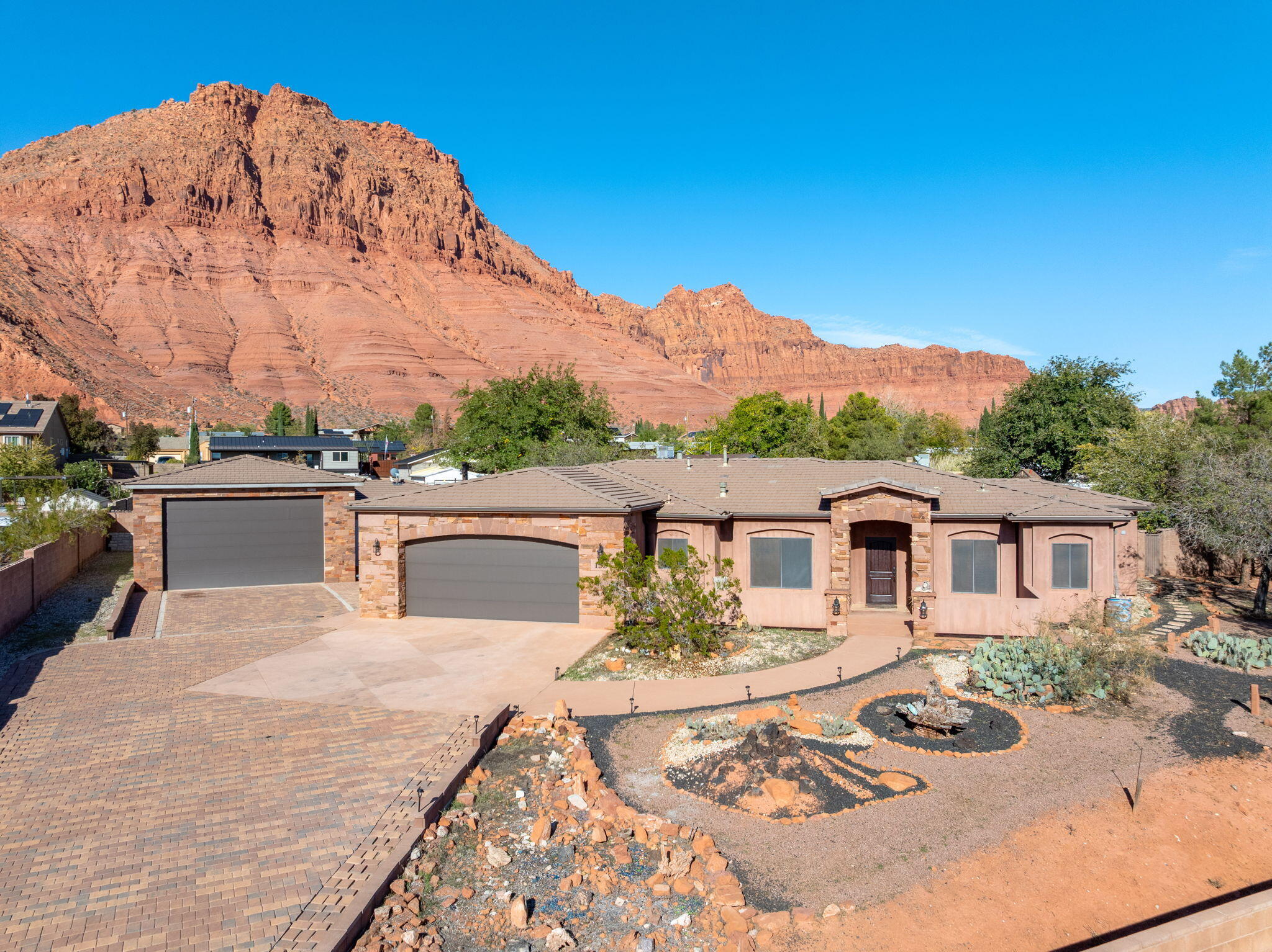 IVINS TOWNSITE - Residential