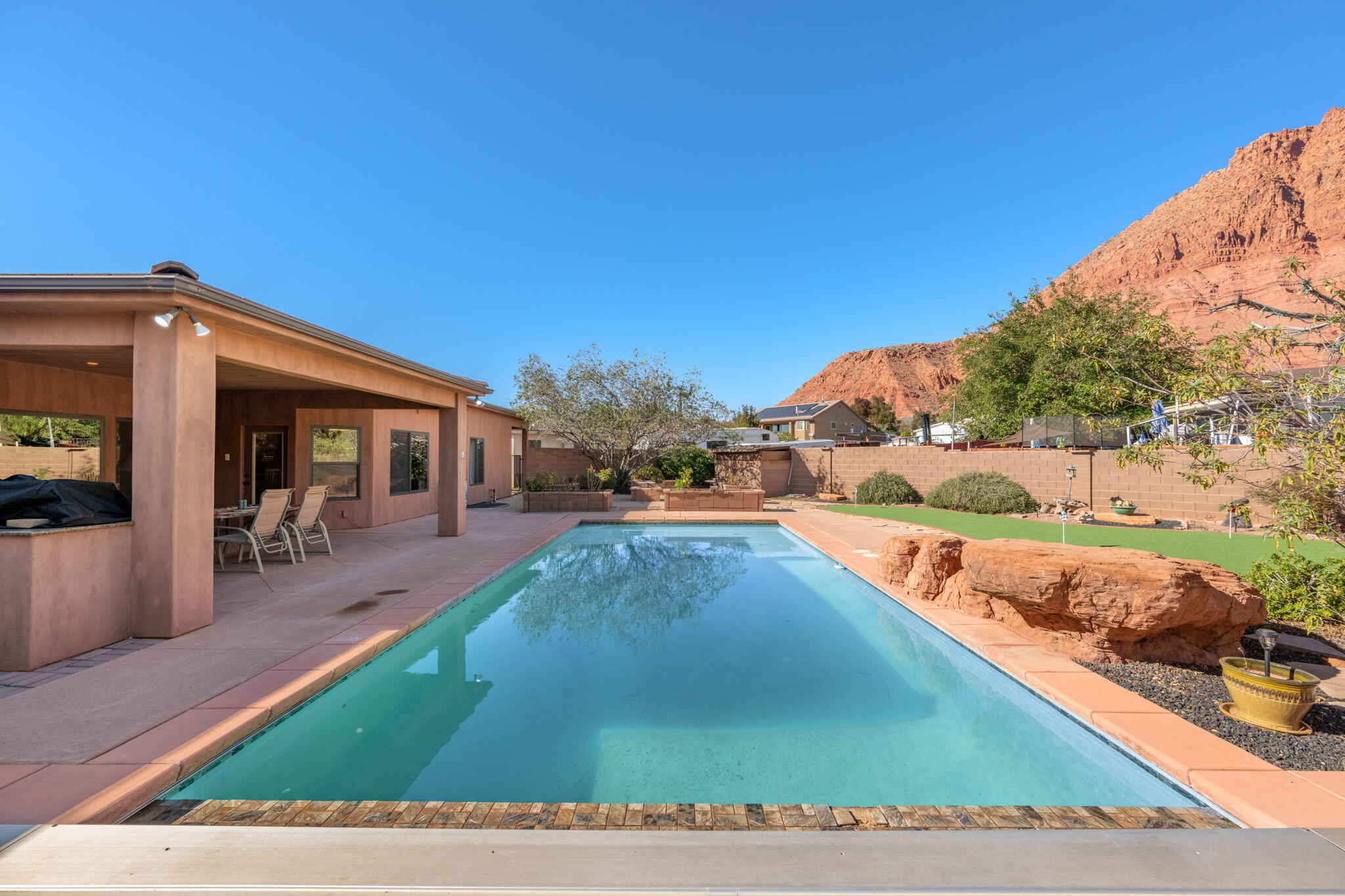IVINS TOWNSITE - Residential