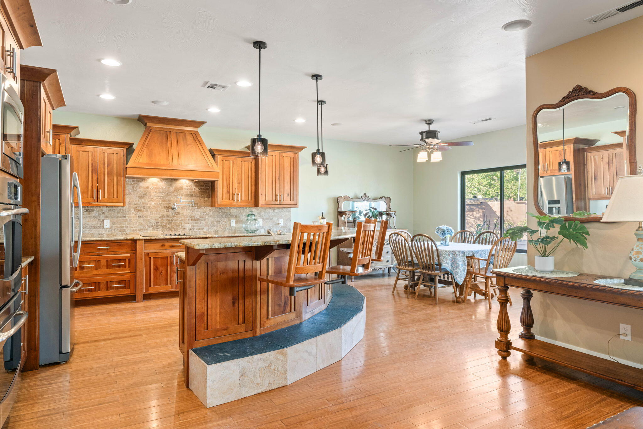 IVINS TOWNSITE - Residential