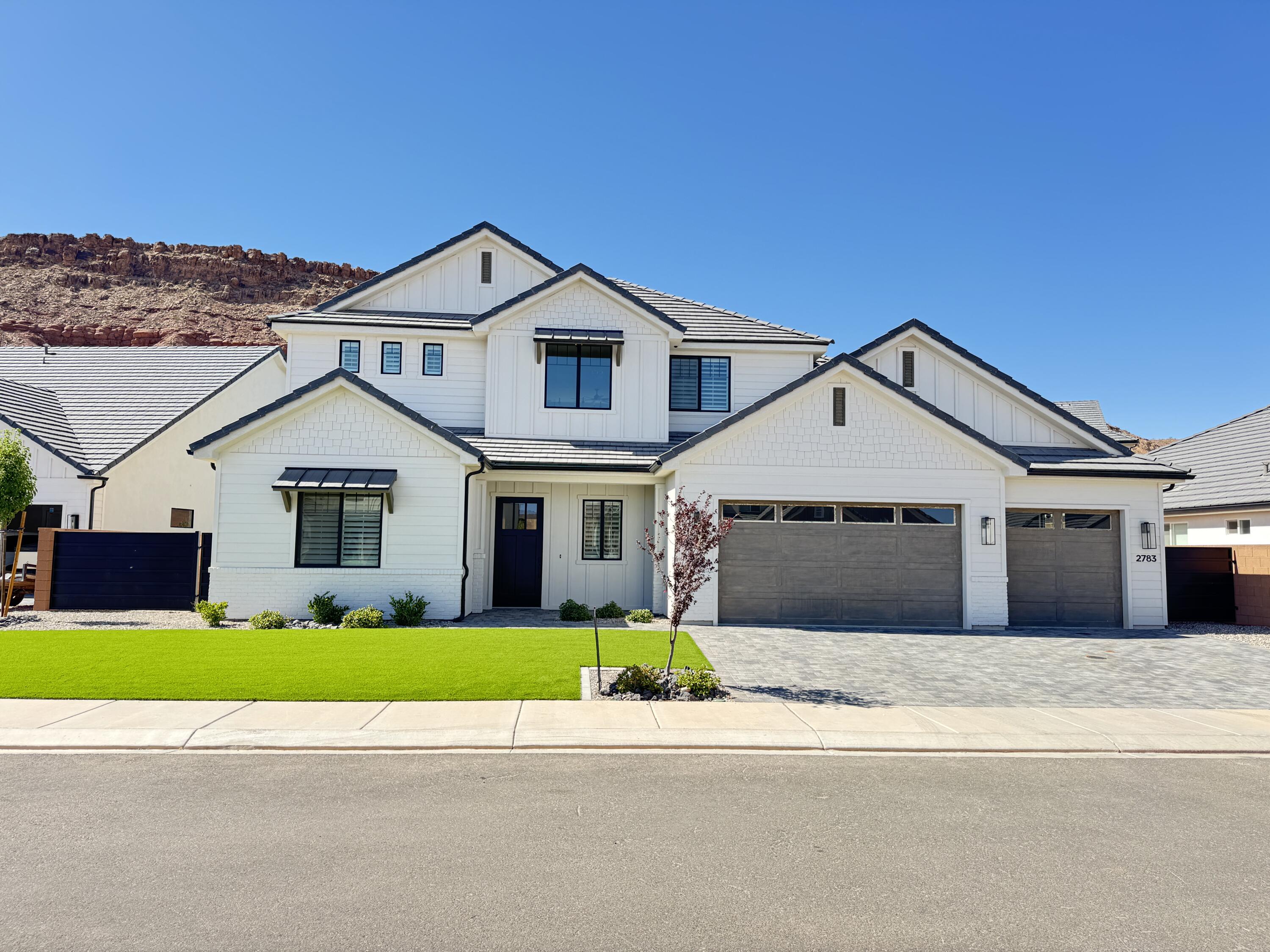 RED MESA AT SUNRISE VALLEY - Residential