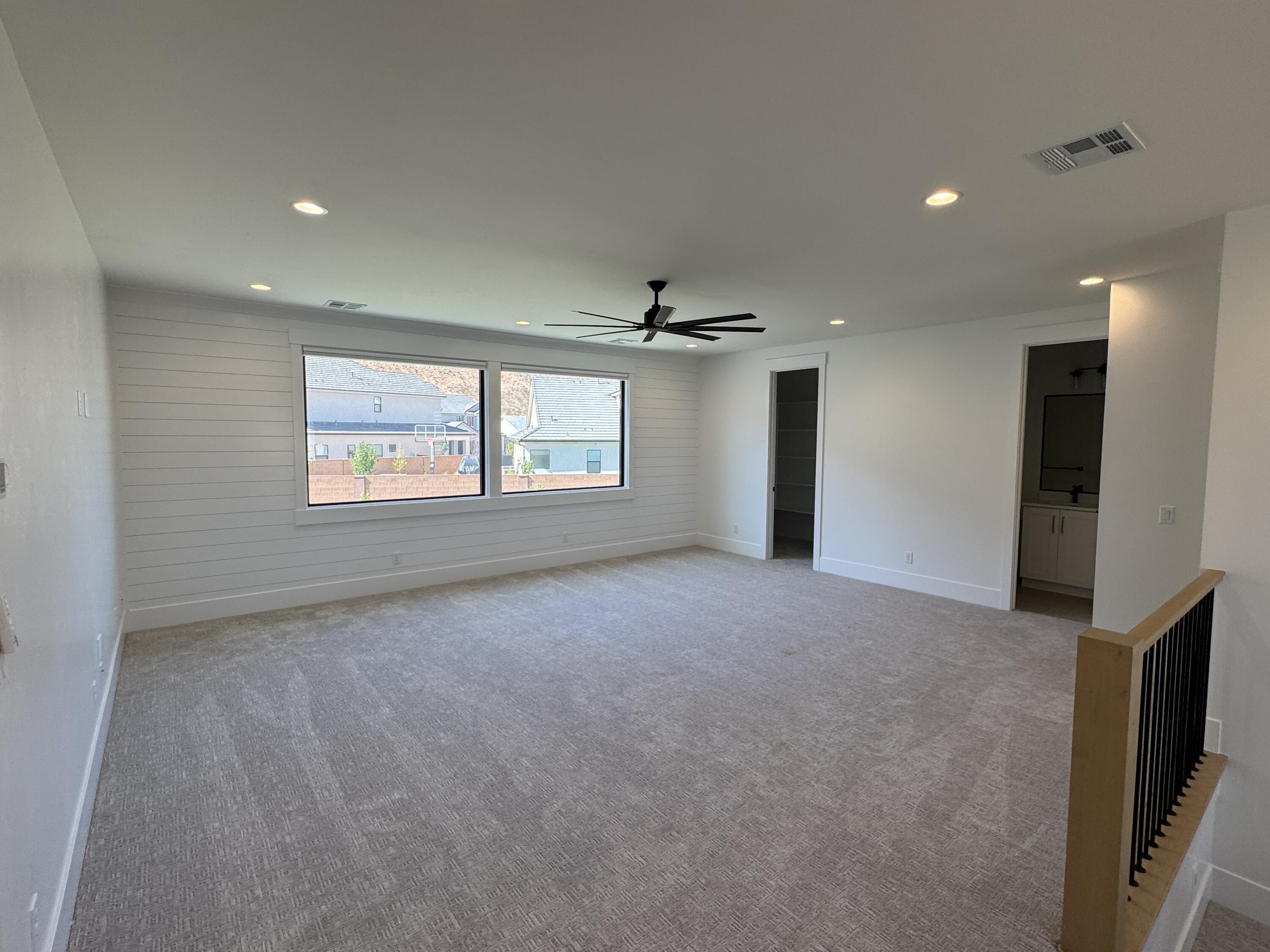 RED MESA AT SUNRISE VALLEY - Residential