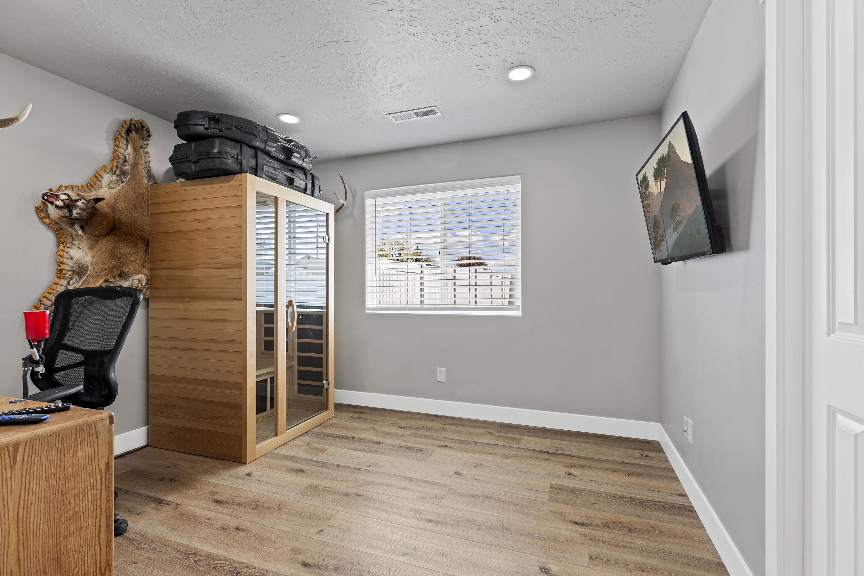 CLOVE - Residential