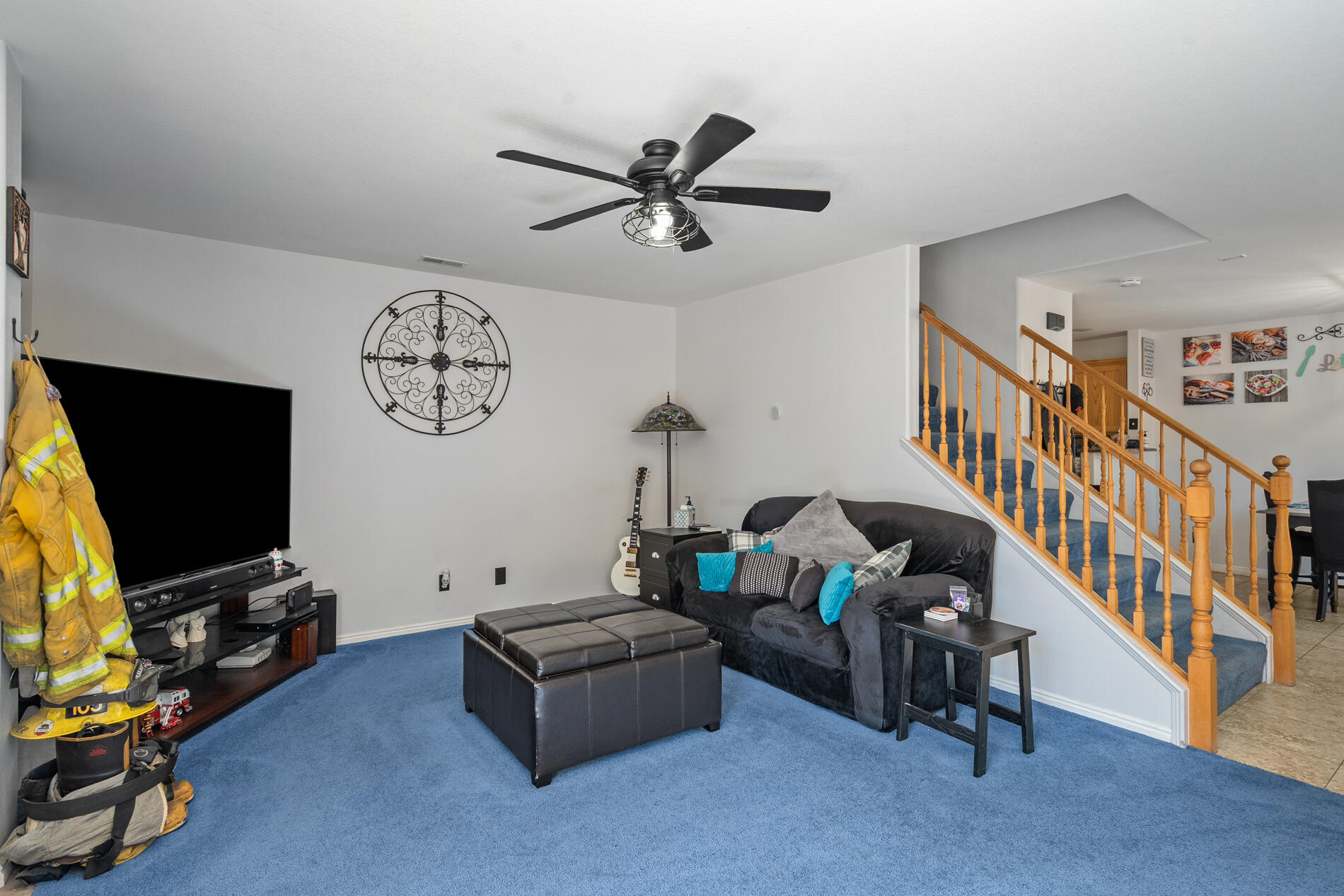 EAGLE POINTE - Residential
