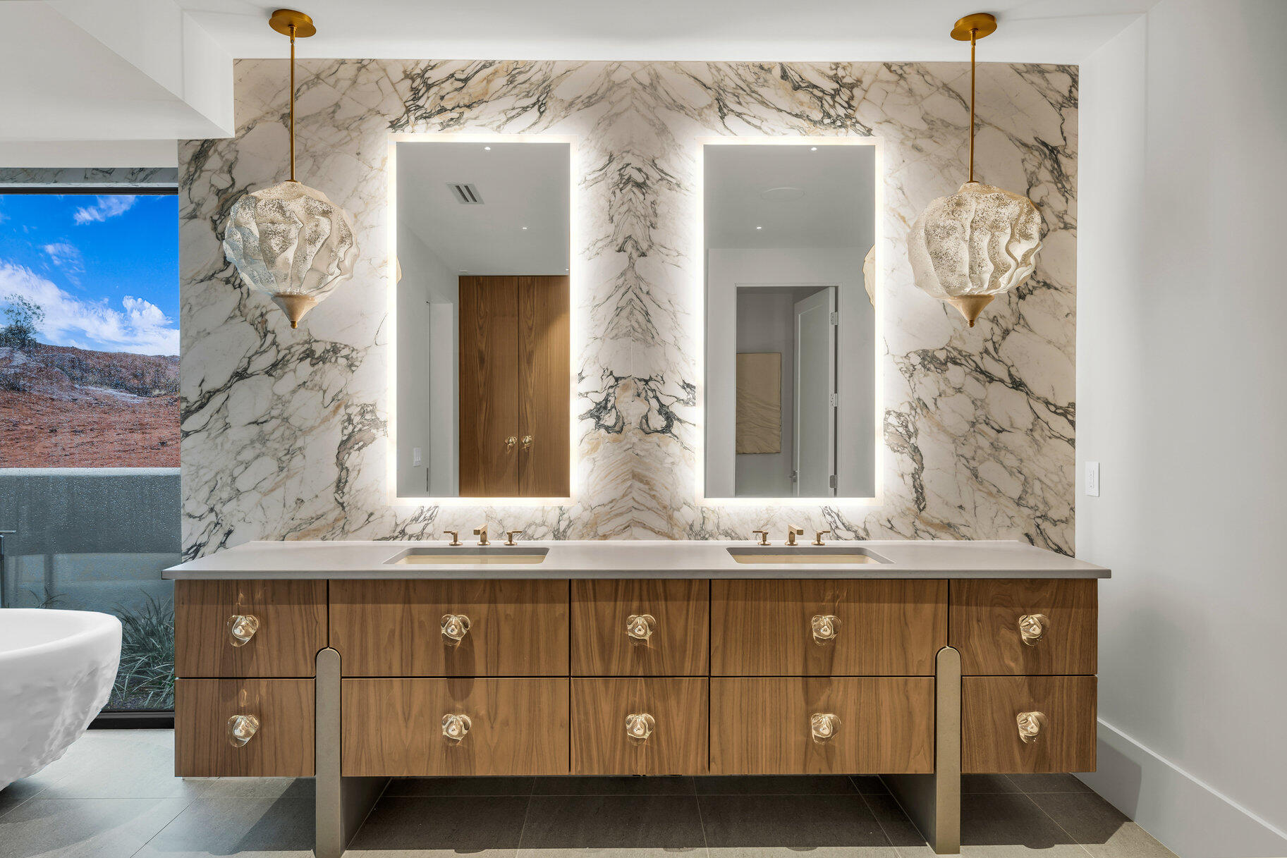 SOLENTE VILLAGE - Residential