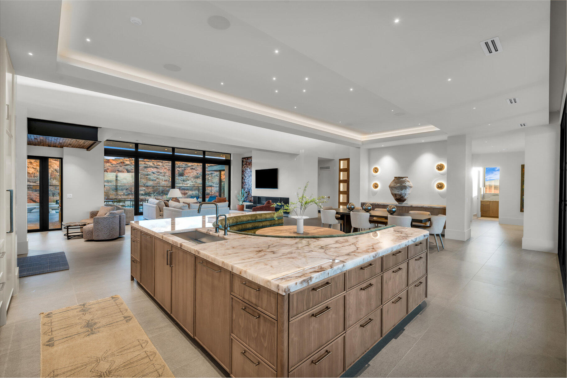 SOLENTE VILLAGE - Residential