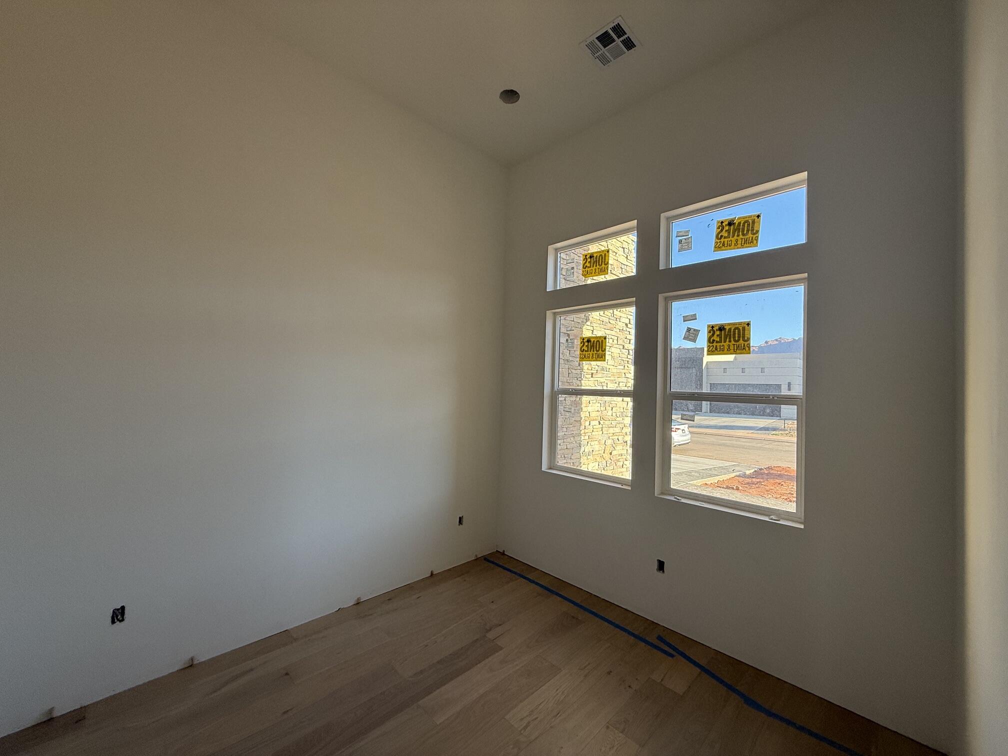 ONYX VALLEY - Residential
