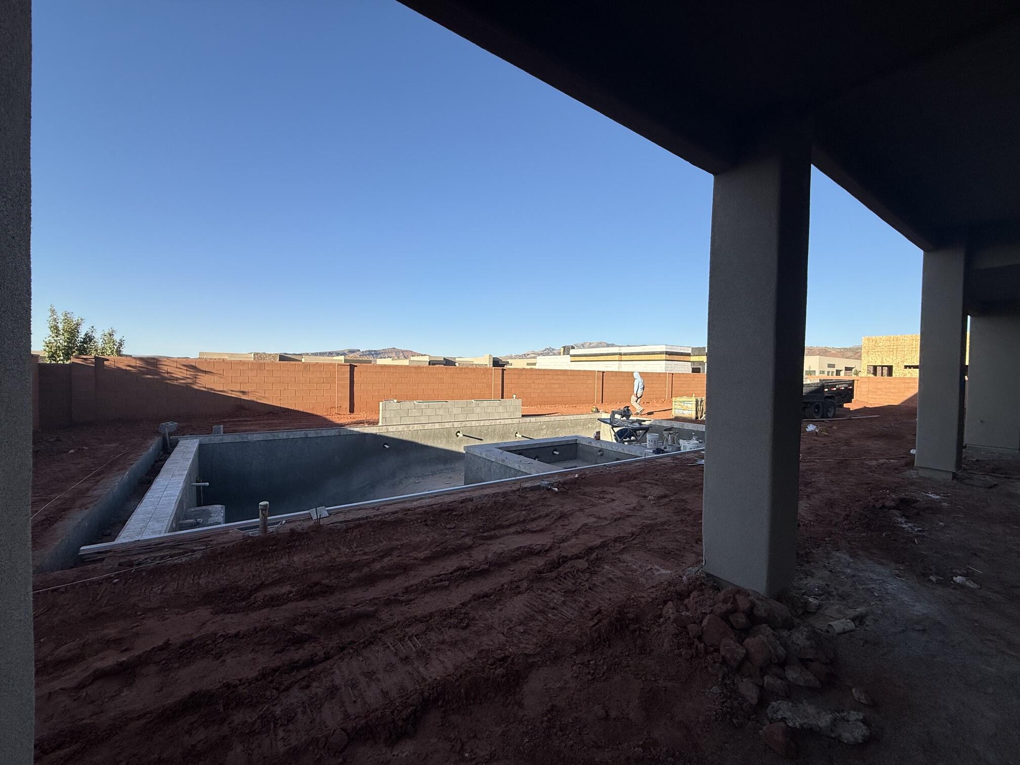ONYX VALLEY - Residential