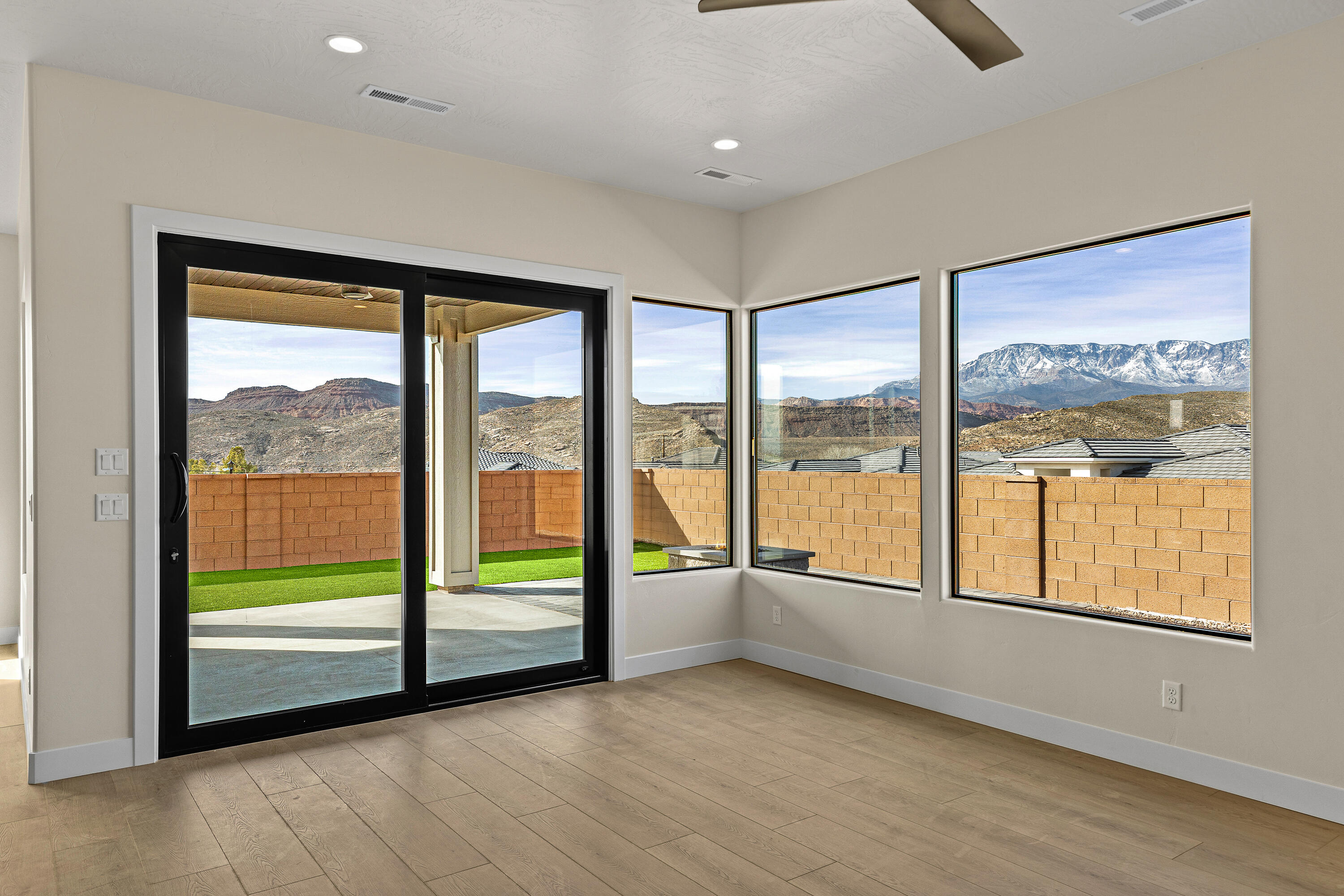 ZIONS GATE ESTATES - Residential